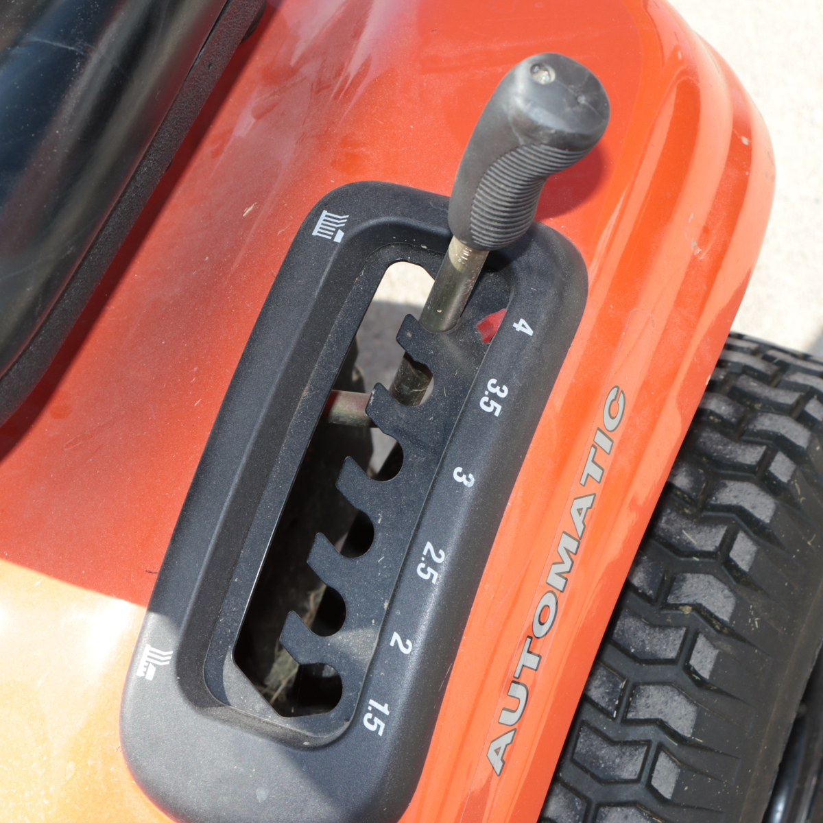 Ariens A21A42 Riding Mower