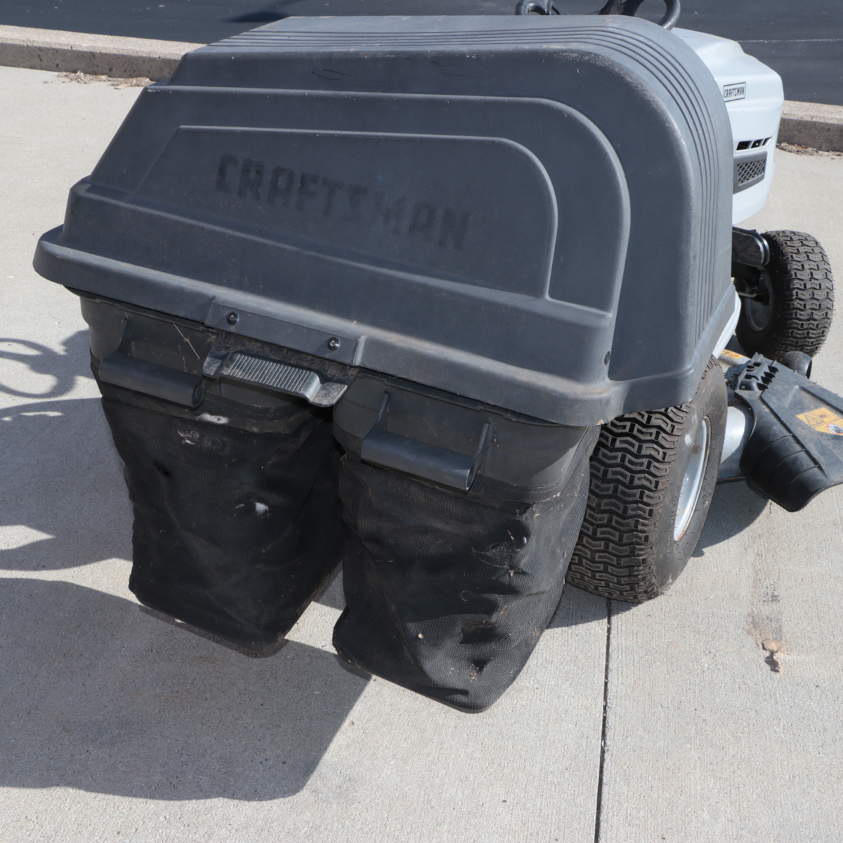 Craftsman T-1100 Riding Lawnmower with Bagger