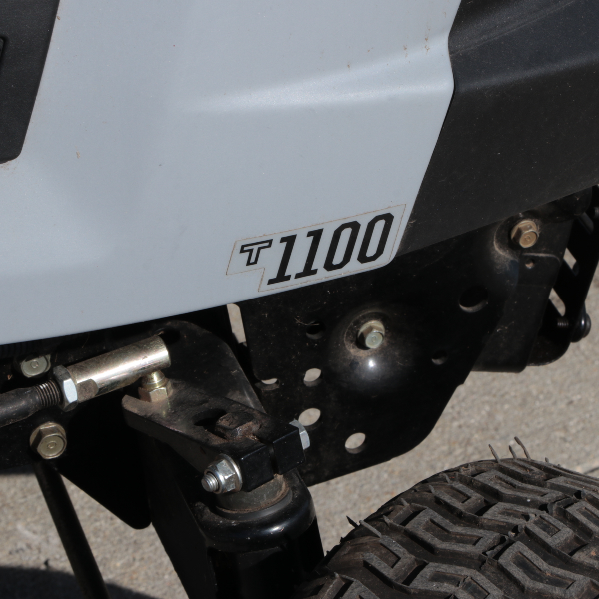 Craftsman T-1100 Riding Lawnmower with Bagger