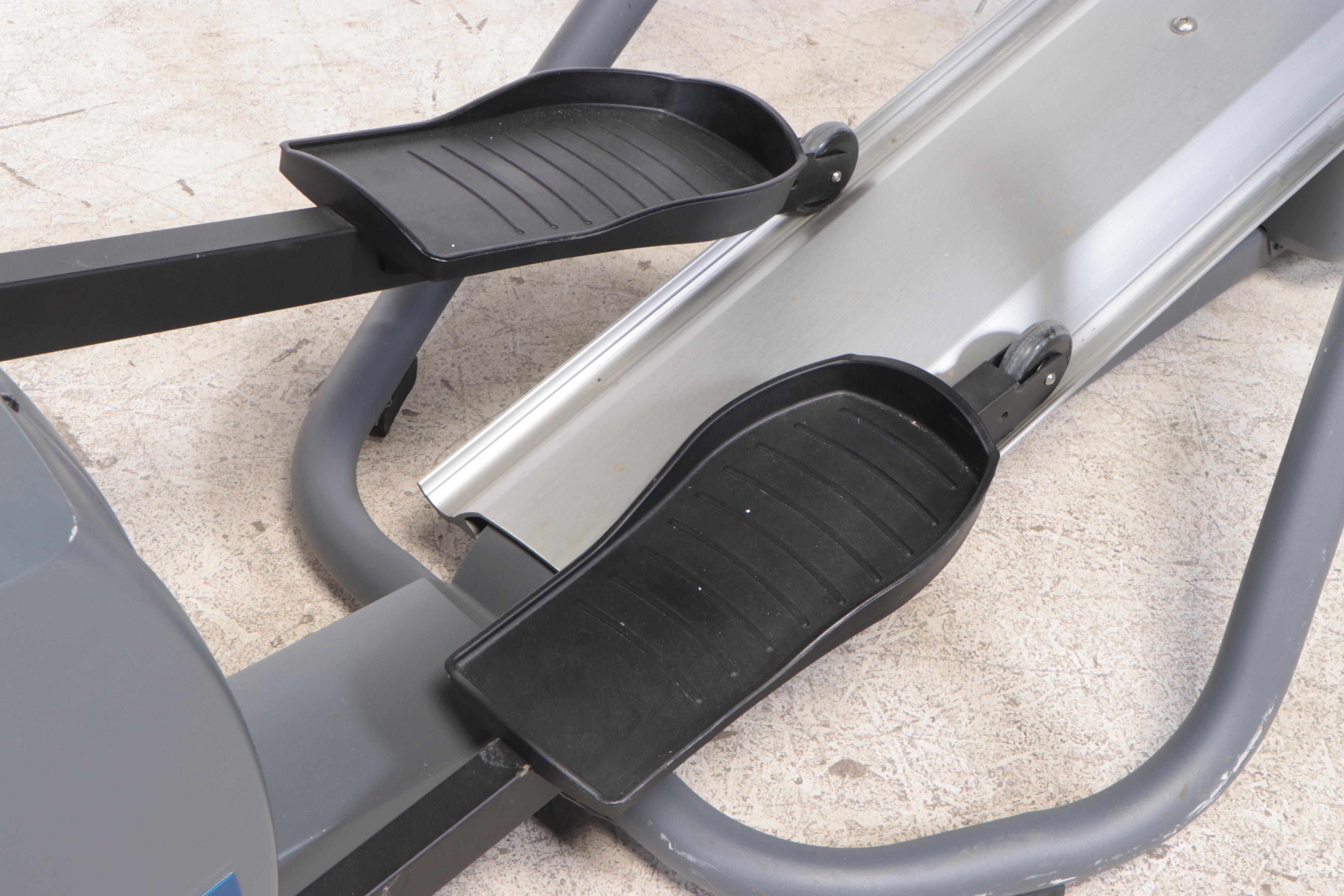 Precor EFX 5.23 Elliptical Fitness Trainer