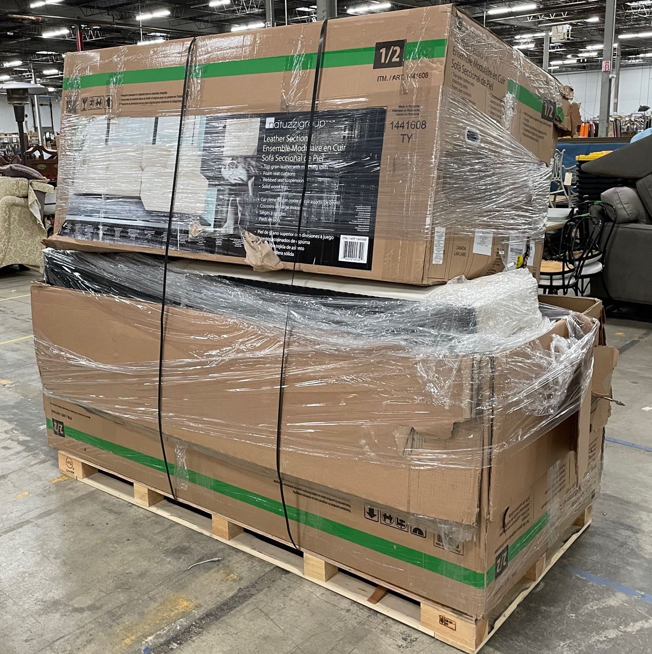 Natuzzigroup Leather Two-Piece Chaise Sectional