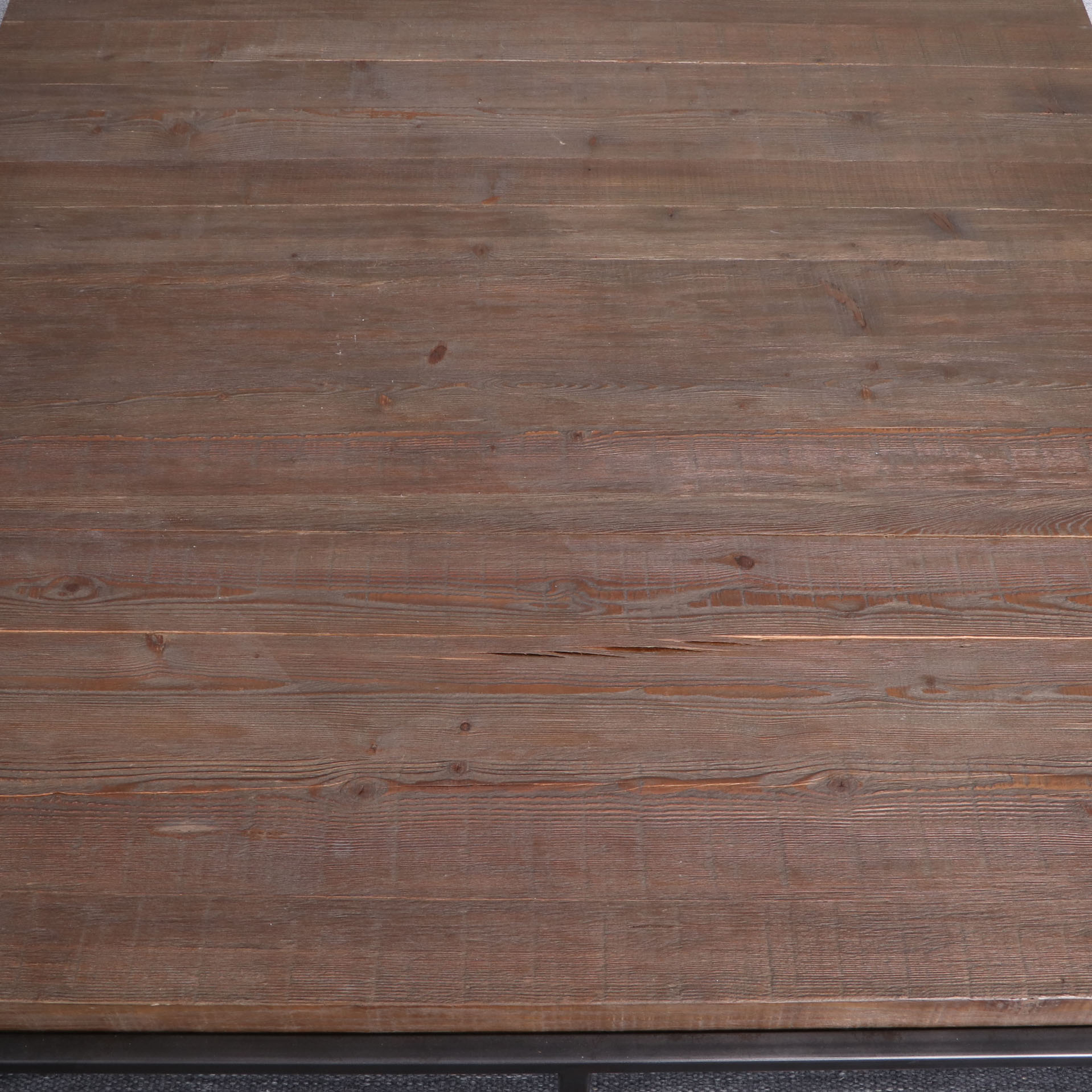 Mandalay Home Furnishings "Louise" Pine Cocktail Table