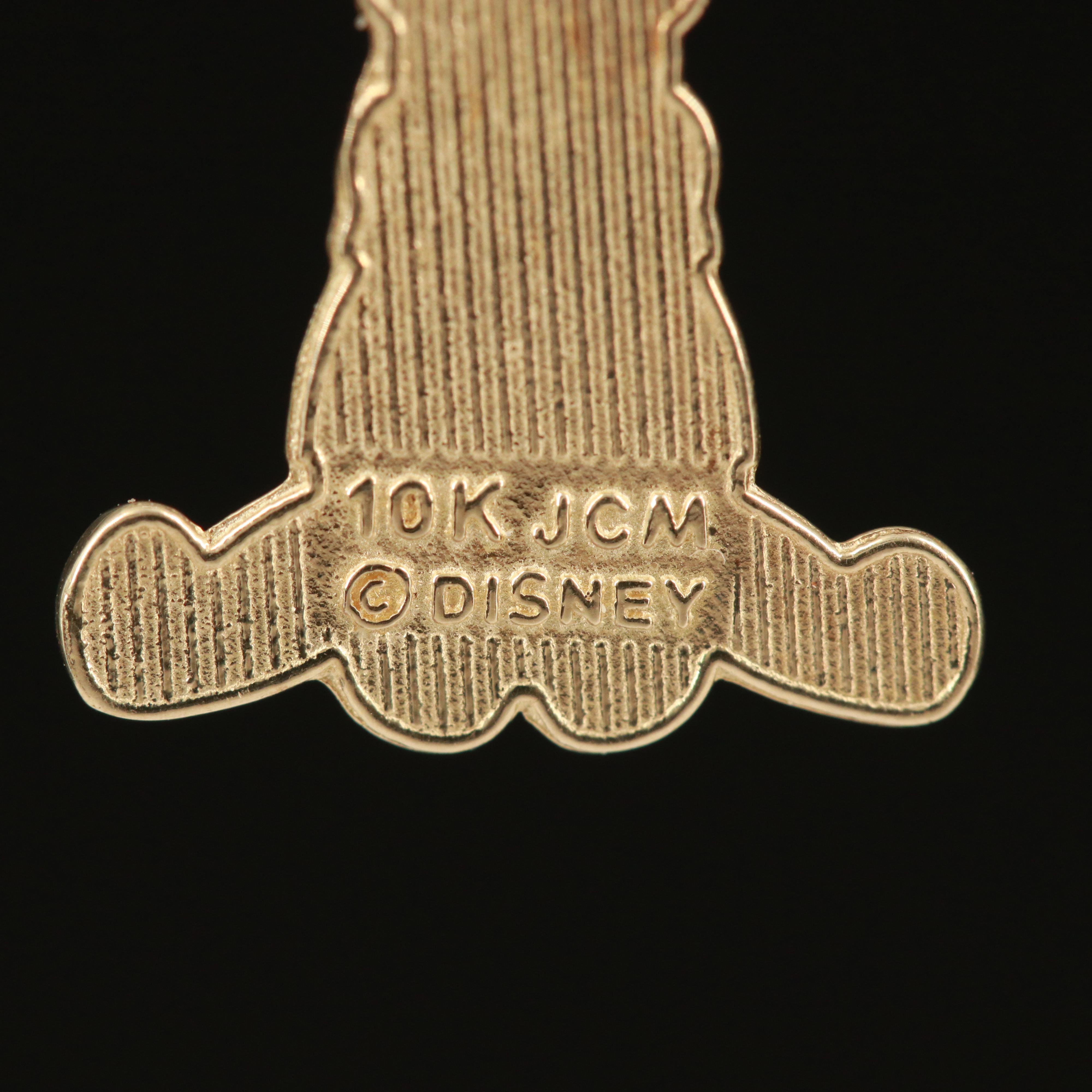 10K Disney Themed Winnie the Pooh Charm