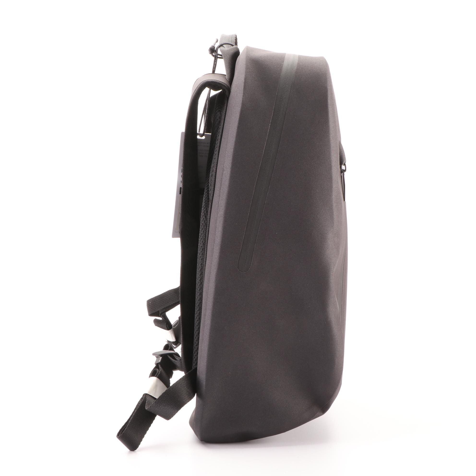 Knomo Harpsden Backpack and Embossed Tech Sleeve