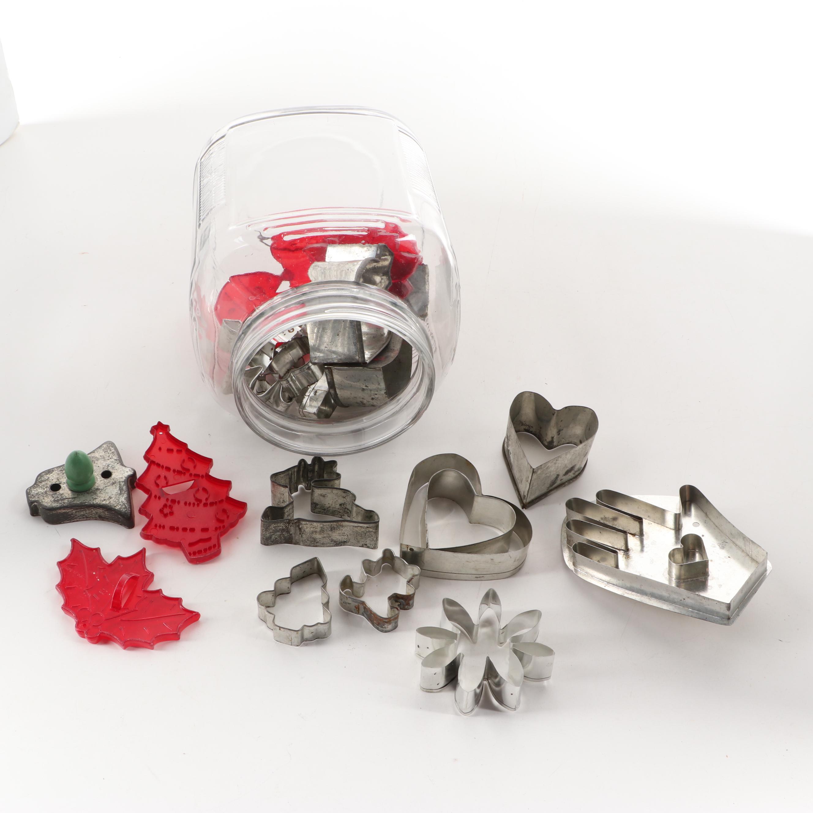 Hamilton Beach "Model E" Stand Mixer/Juicer and Cookie Cutters, Mid-20th Century