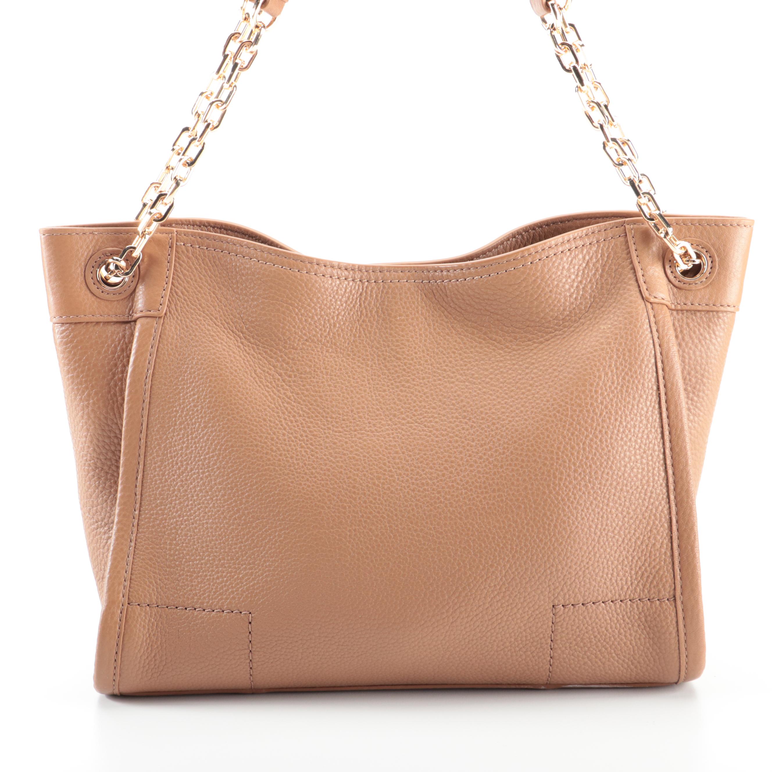 Tory Burch Shoulder Bag in Dark Tan Pebbled Leather