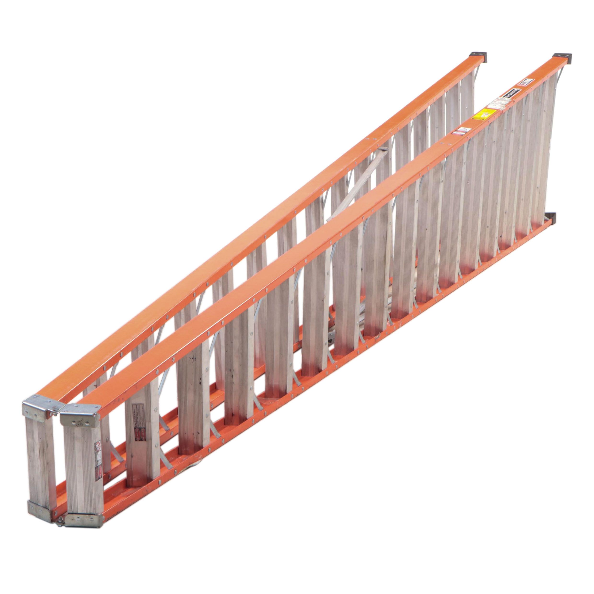 Louisville "Model FM1416HD" 16' Fiberlgass and Aluminum Step Ladder