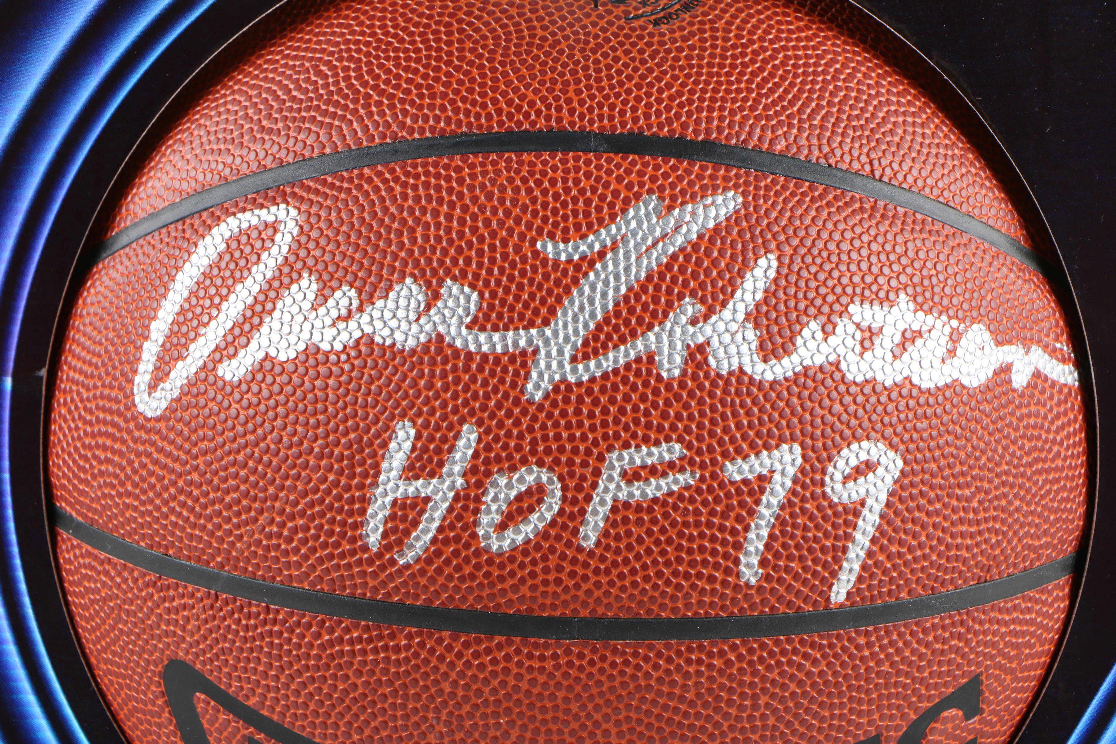 Oscar Robertson Signed Spalding NBA Infusion Basketball