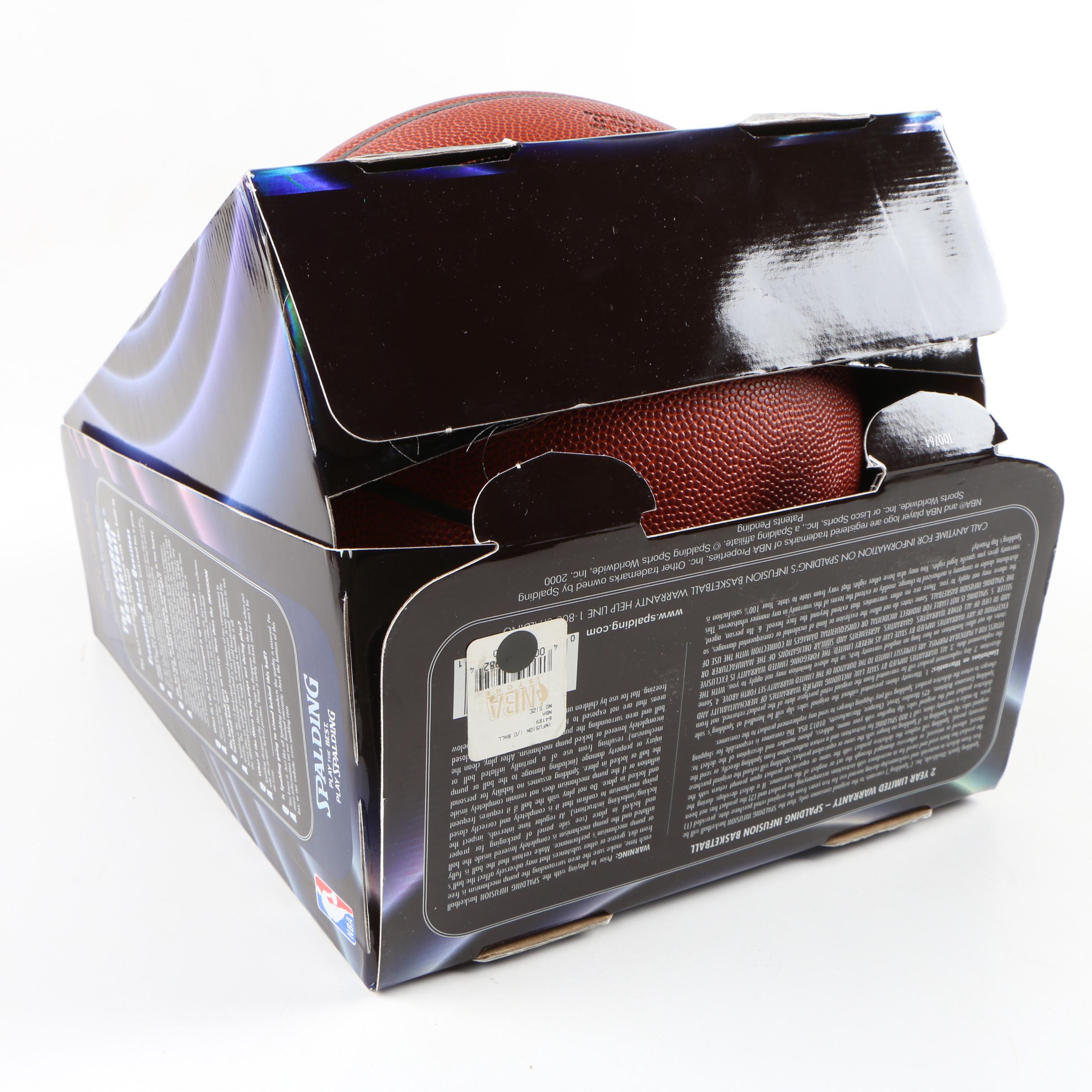 Oscar Robertson Signed Spalding NBA Infusion Basketball