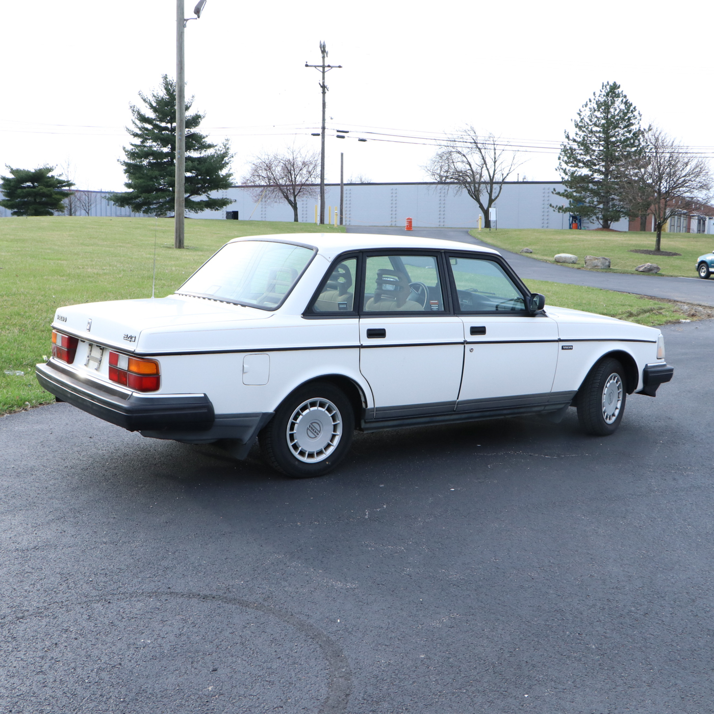 1993 Volvo 240 White Sedan