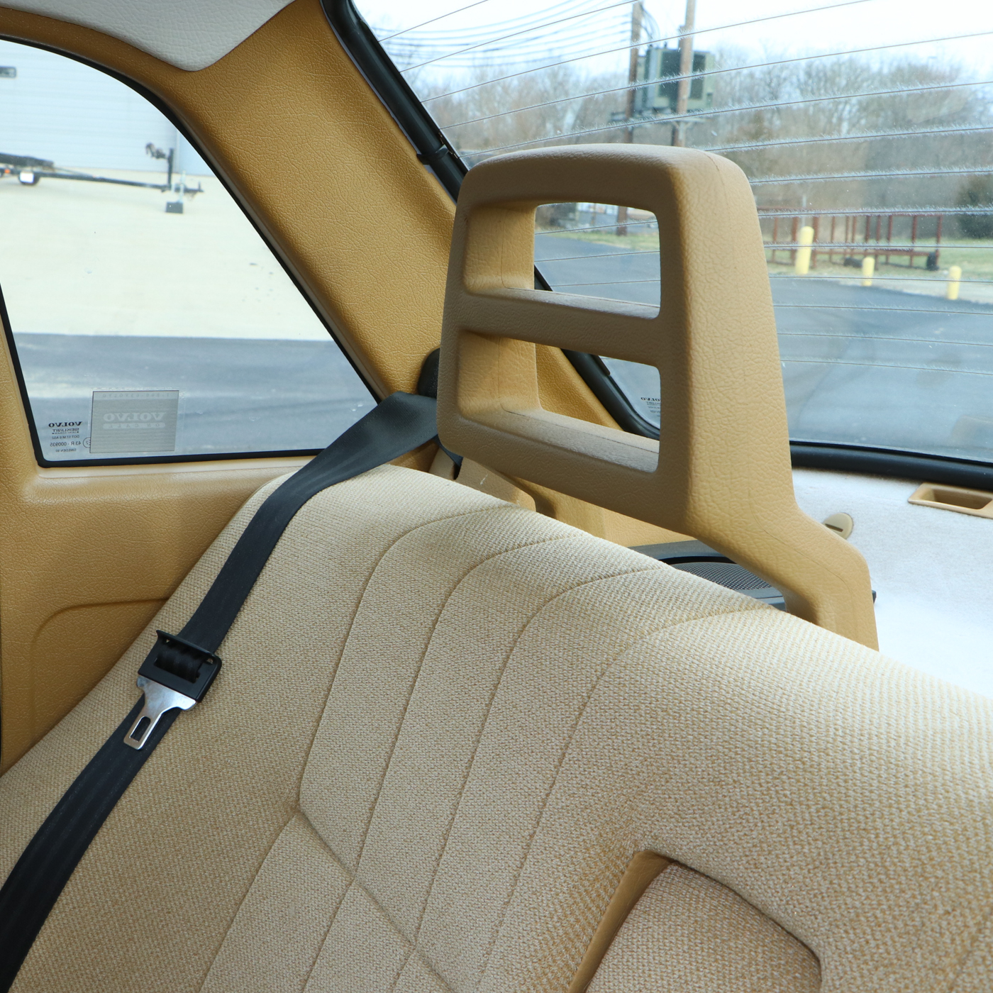 1993 Volvo 240 White Sedan