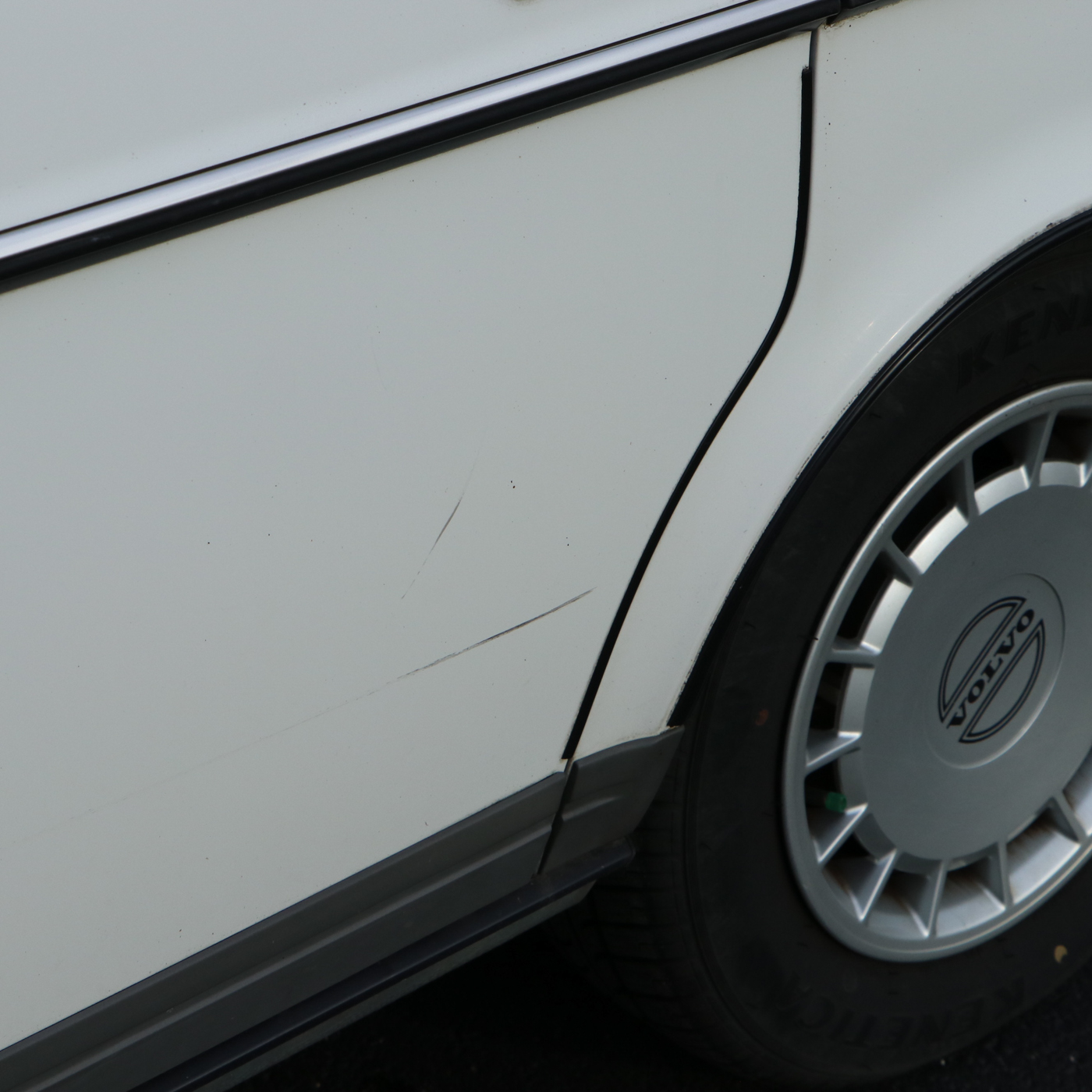 1993 Volvo 240 White Sedan