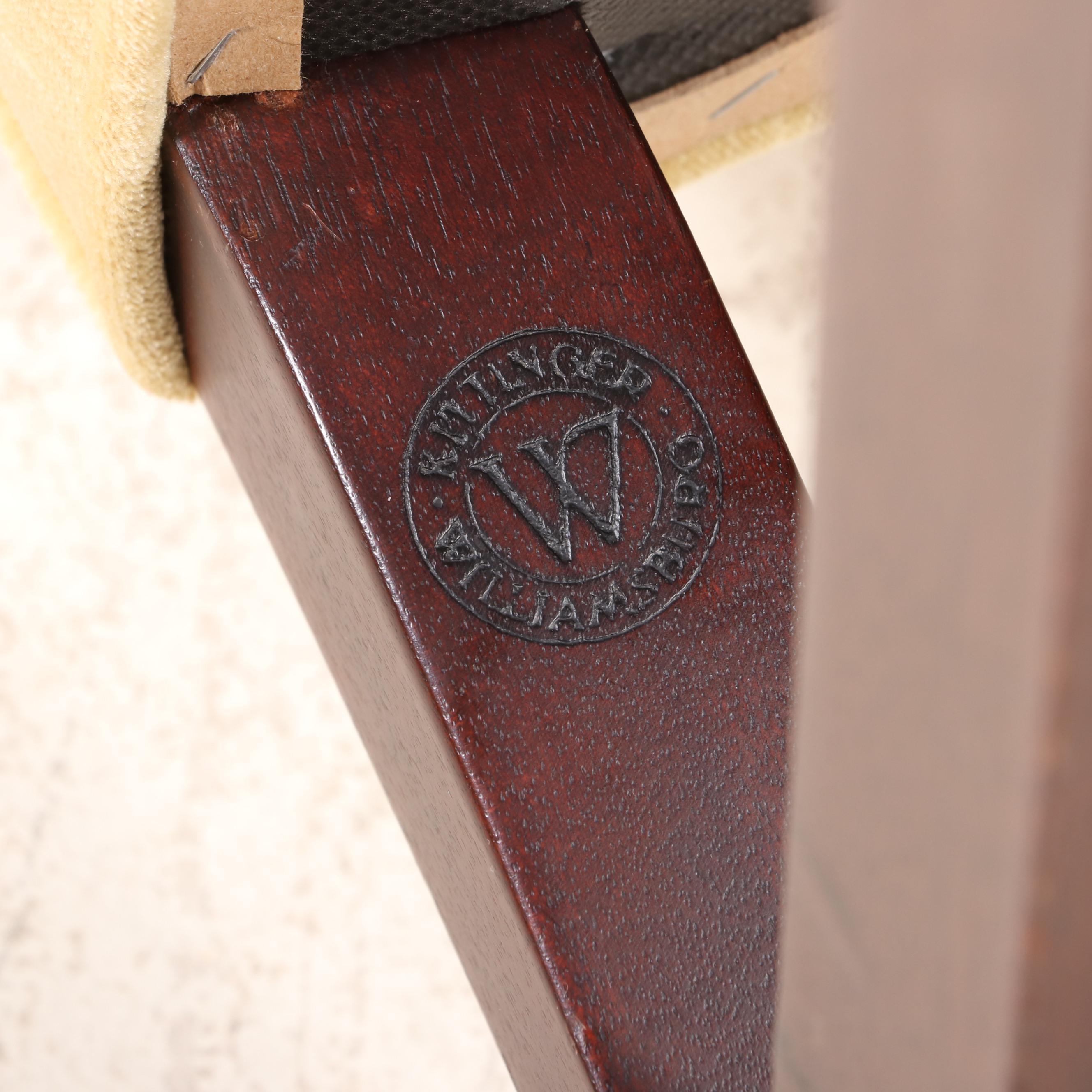 Kittinger "Williamsburg" Chippendale Style Mahogany Camel-Back Sofa