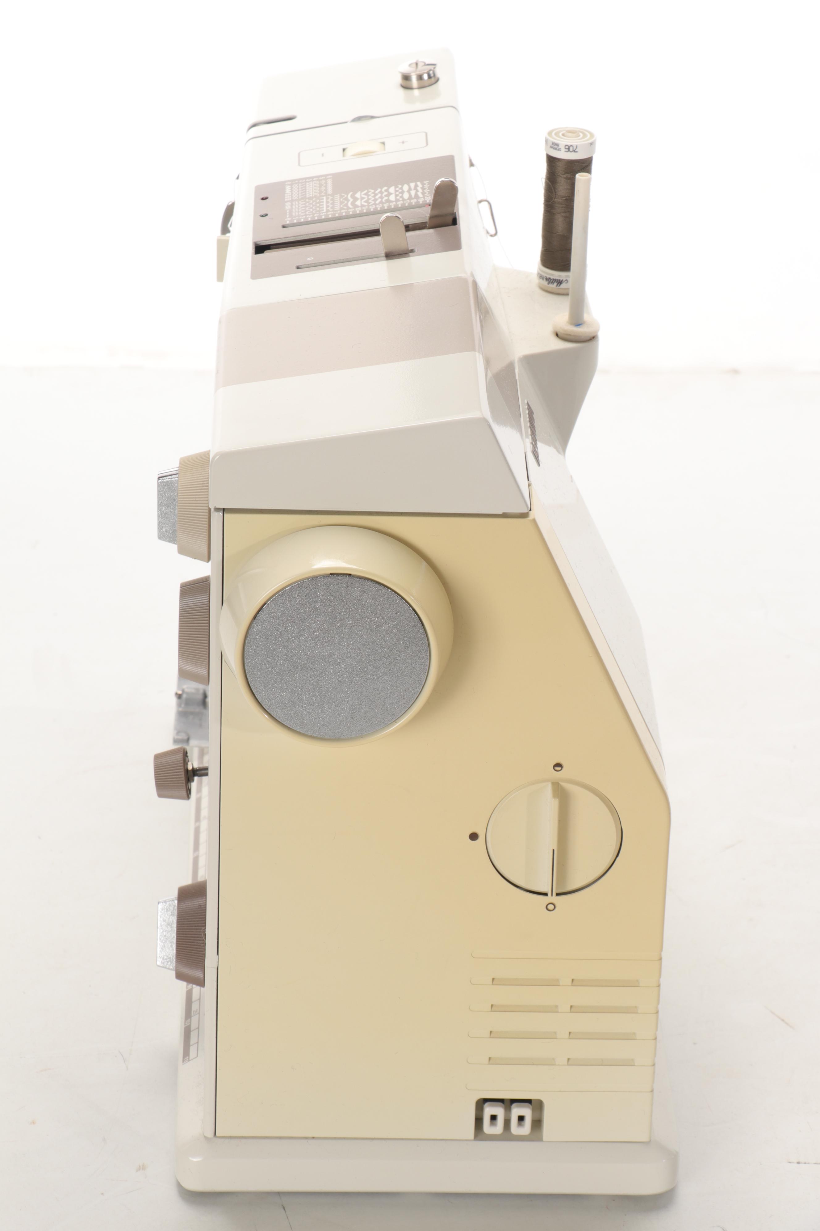 Bernina Swiss Model 930 Electric Sewing Machine, Mid-20th Century