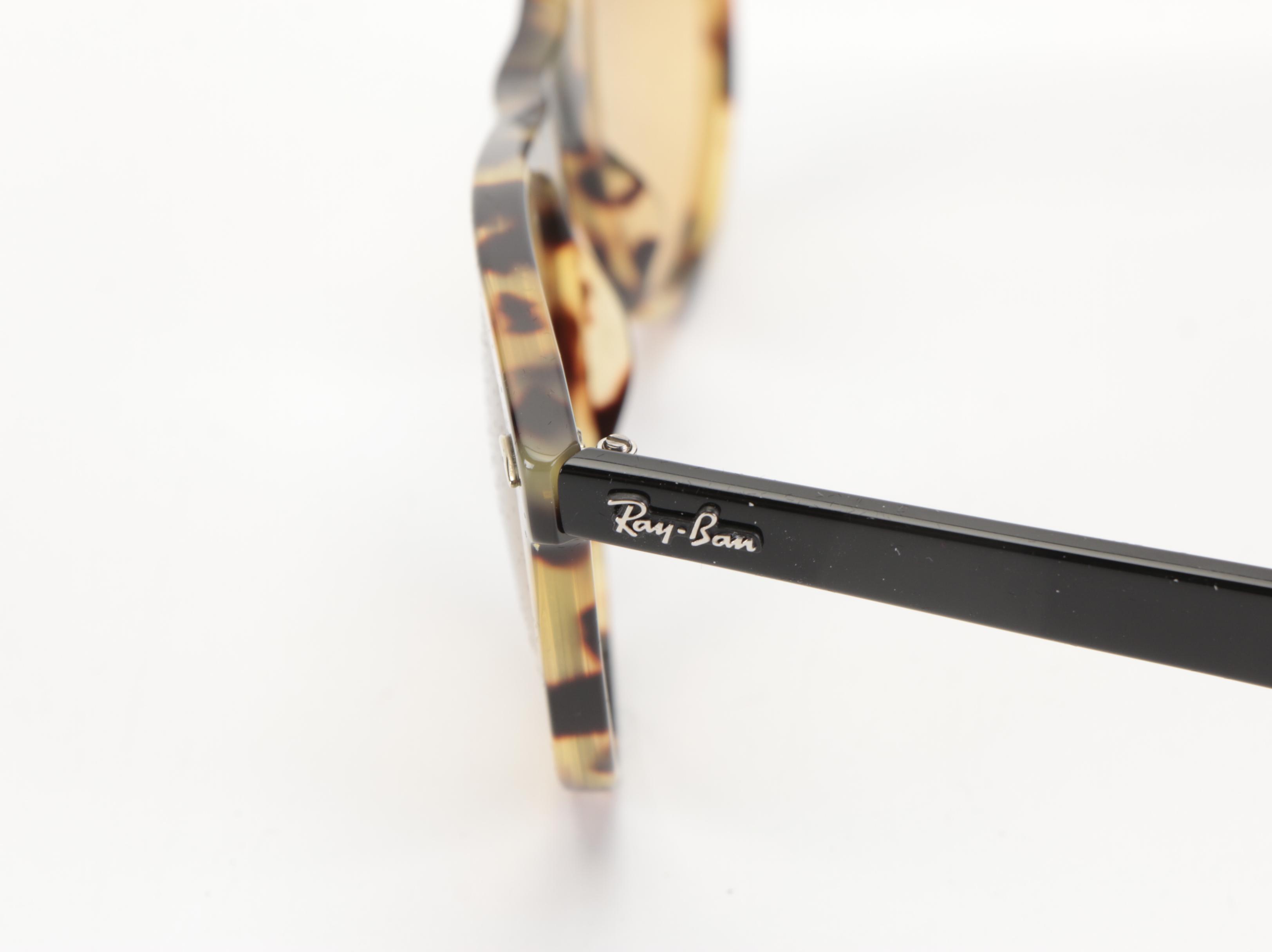 Ray-Ban RB2185 Wayfarer II Classic Sunglasses in Beige Havana with Case and Box