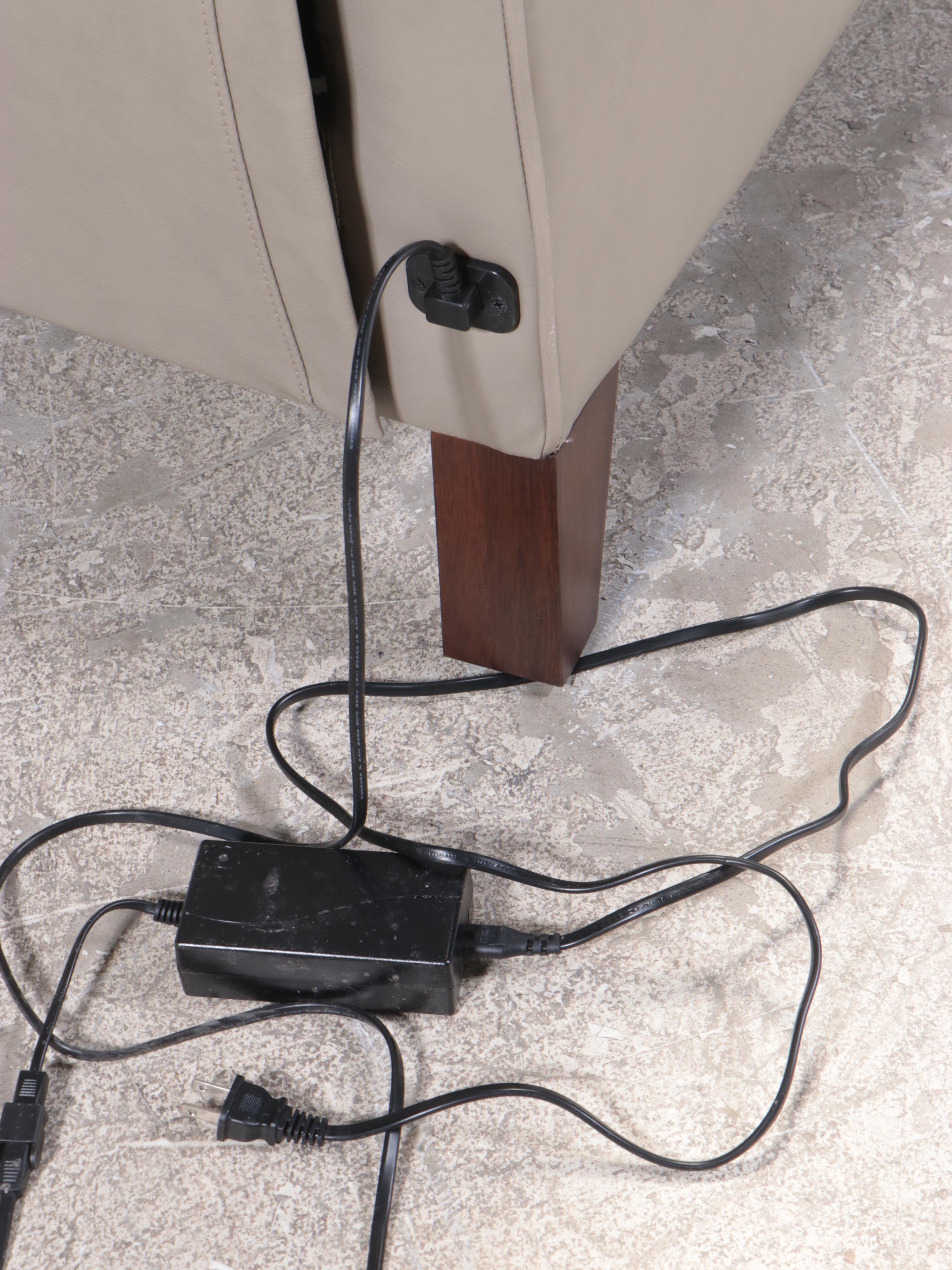 Synergy Home Furnishings "Jackston" Leather Power Reclining Loveseat