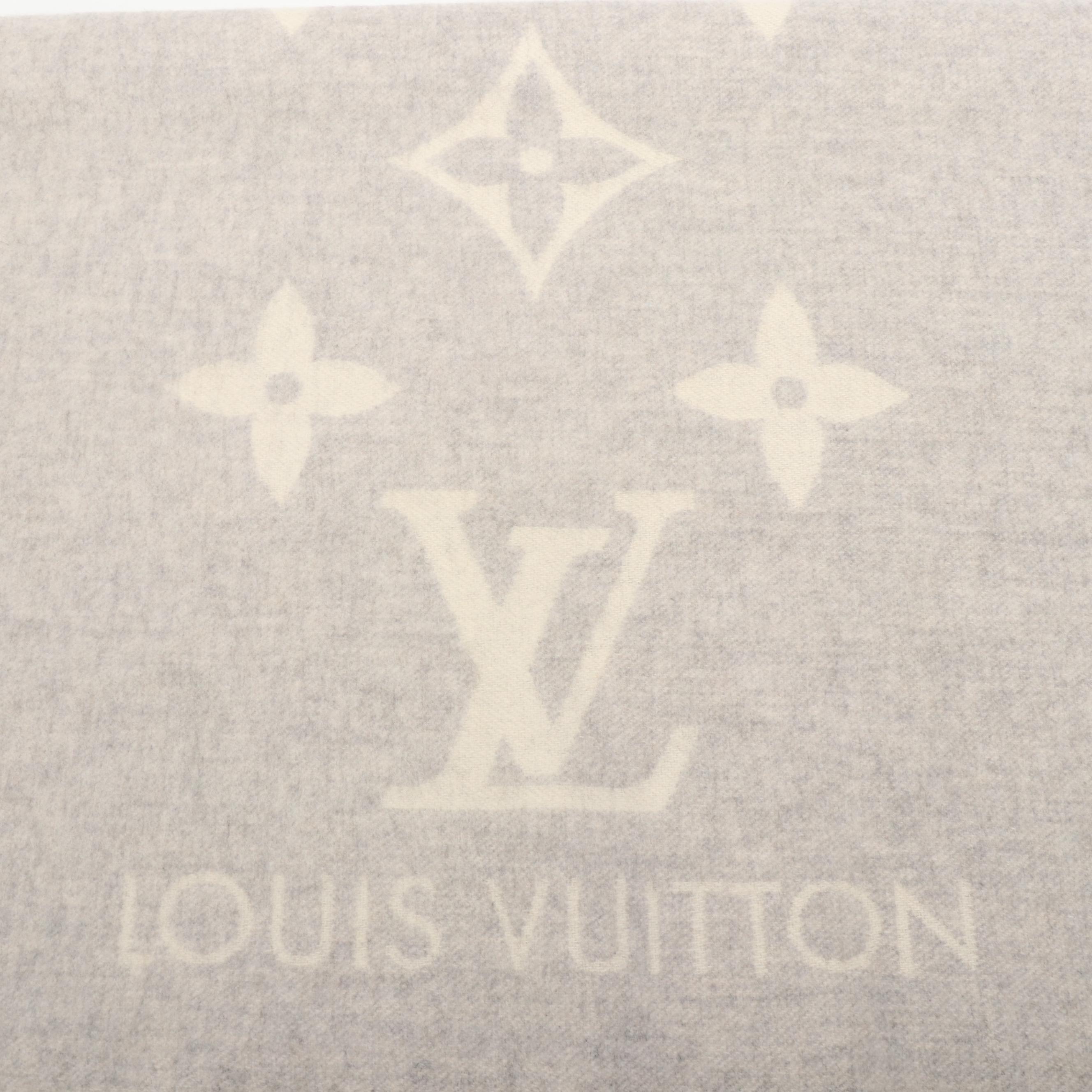 Louis Vuitton Grey/Ivory Logomania Monogram Cashmere Scarf