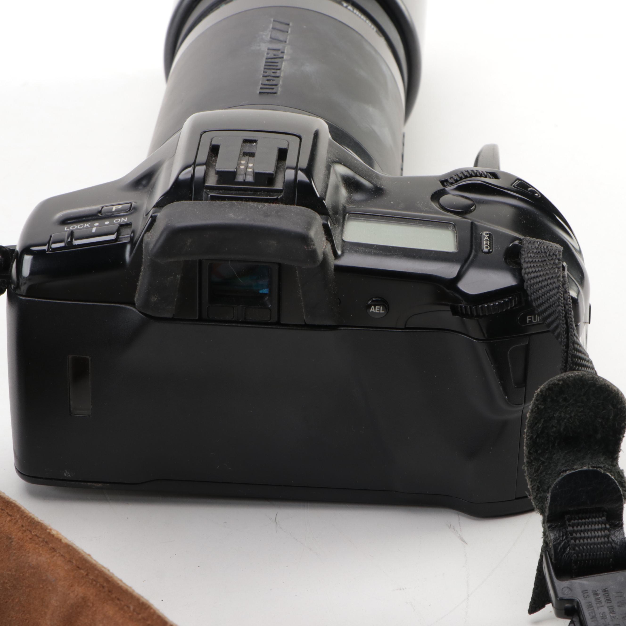 Minolta Maxxum 7xi SLR Camera with Lenses