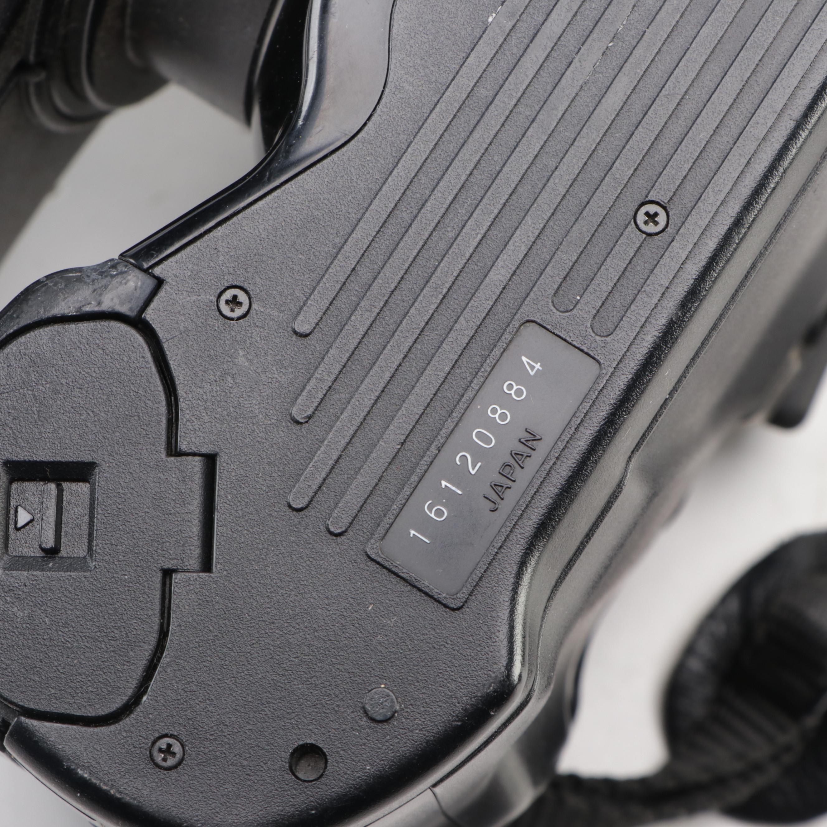 Minolta Maxxum 7xi SLR Camera with Lenses