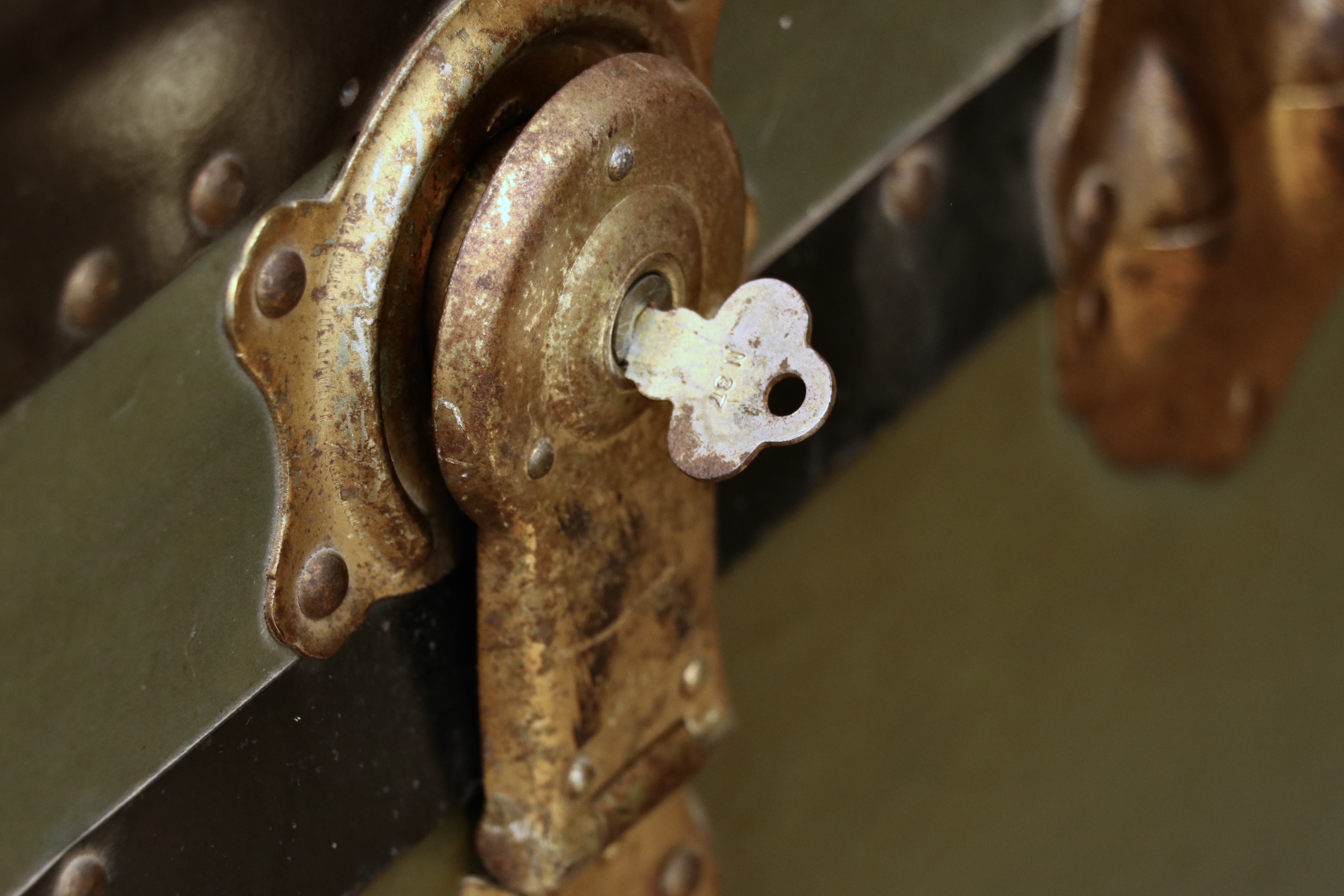 Flat-Top Steamer Trunk Personalized "Frances Morris", Early 20th Century