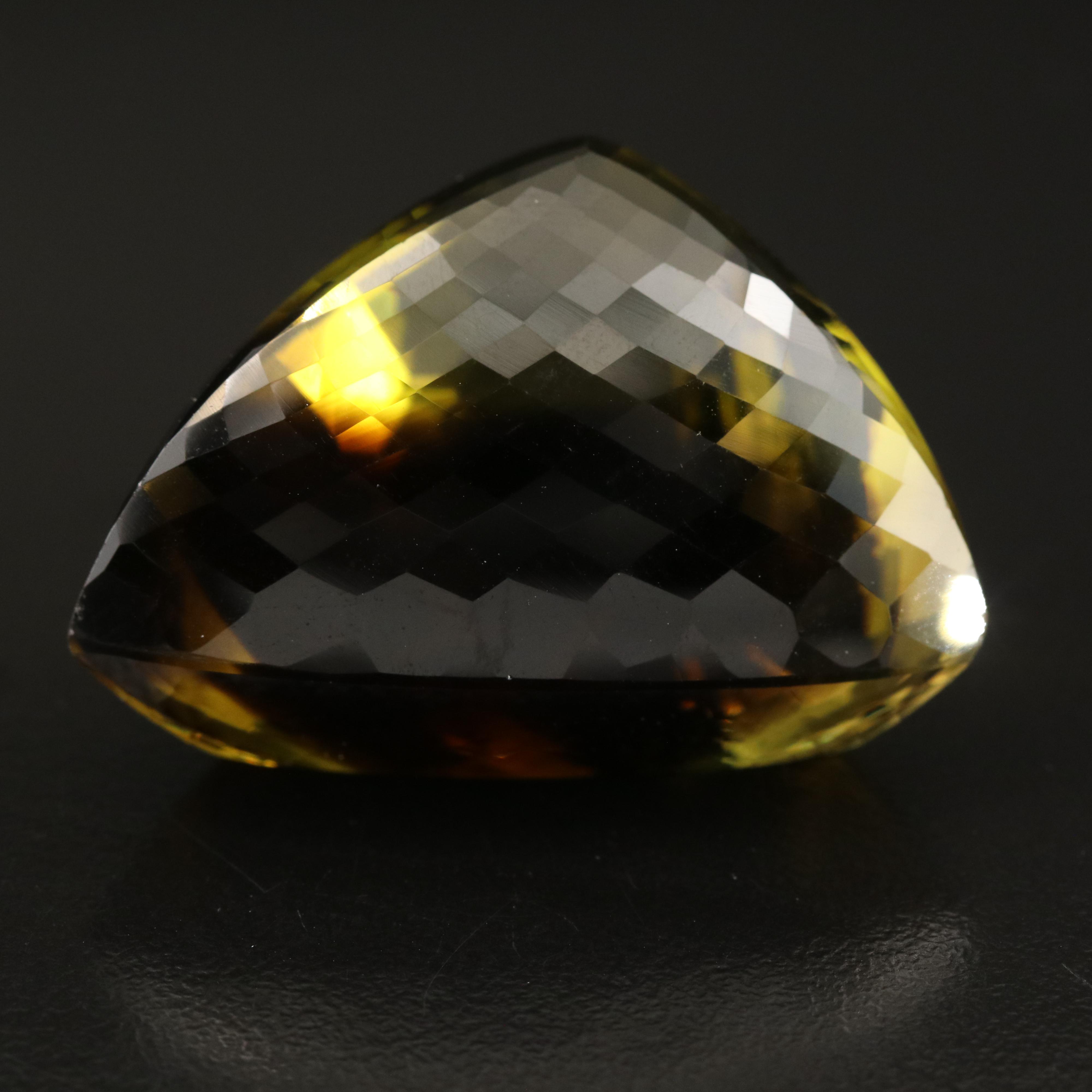 Loose 160.50 CT Triangle Faceted Quartz