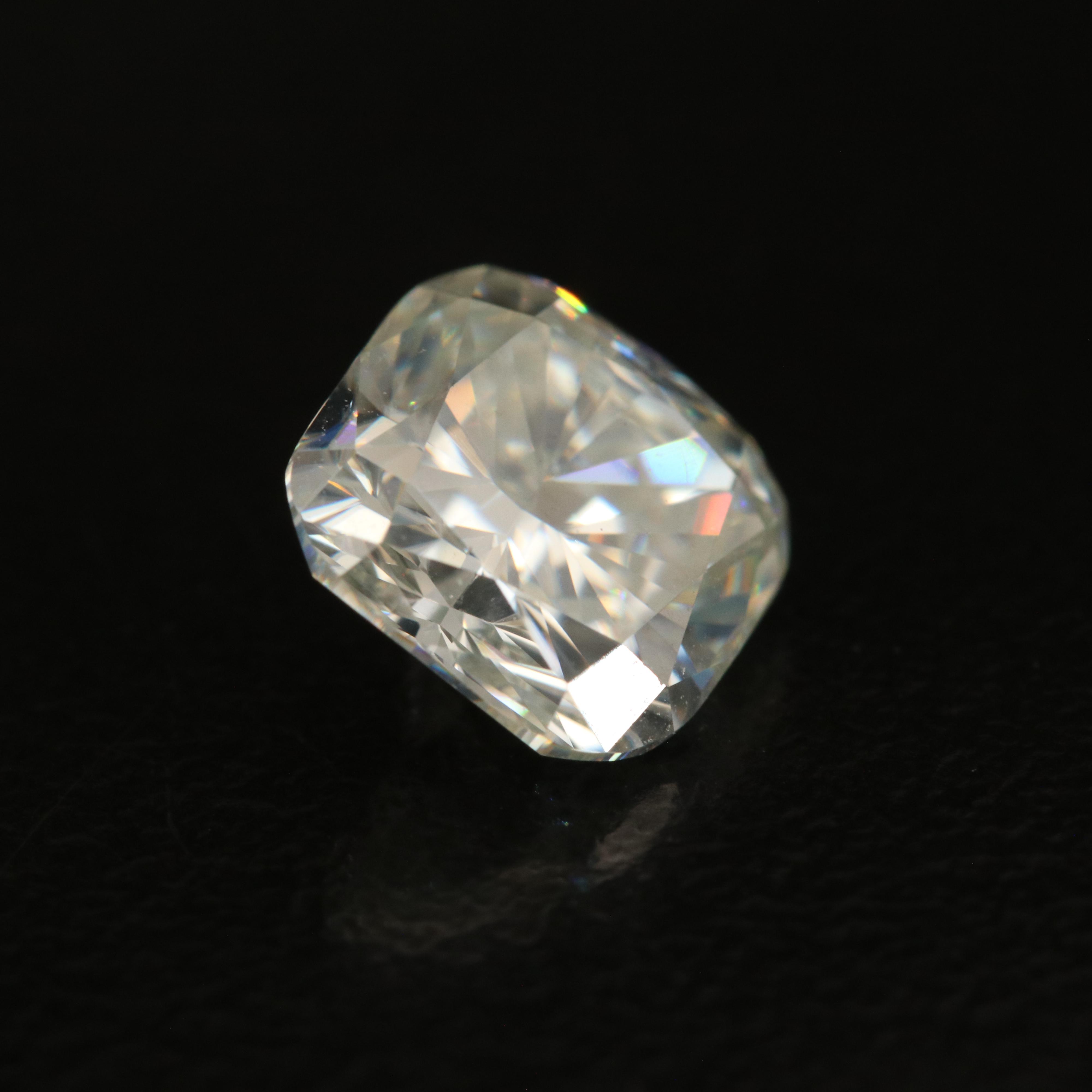 Loose Lab Grown Moissanite