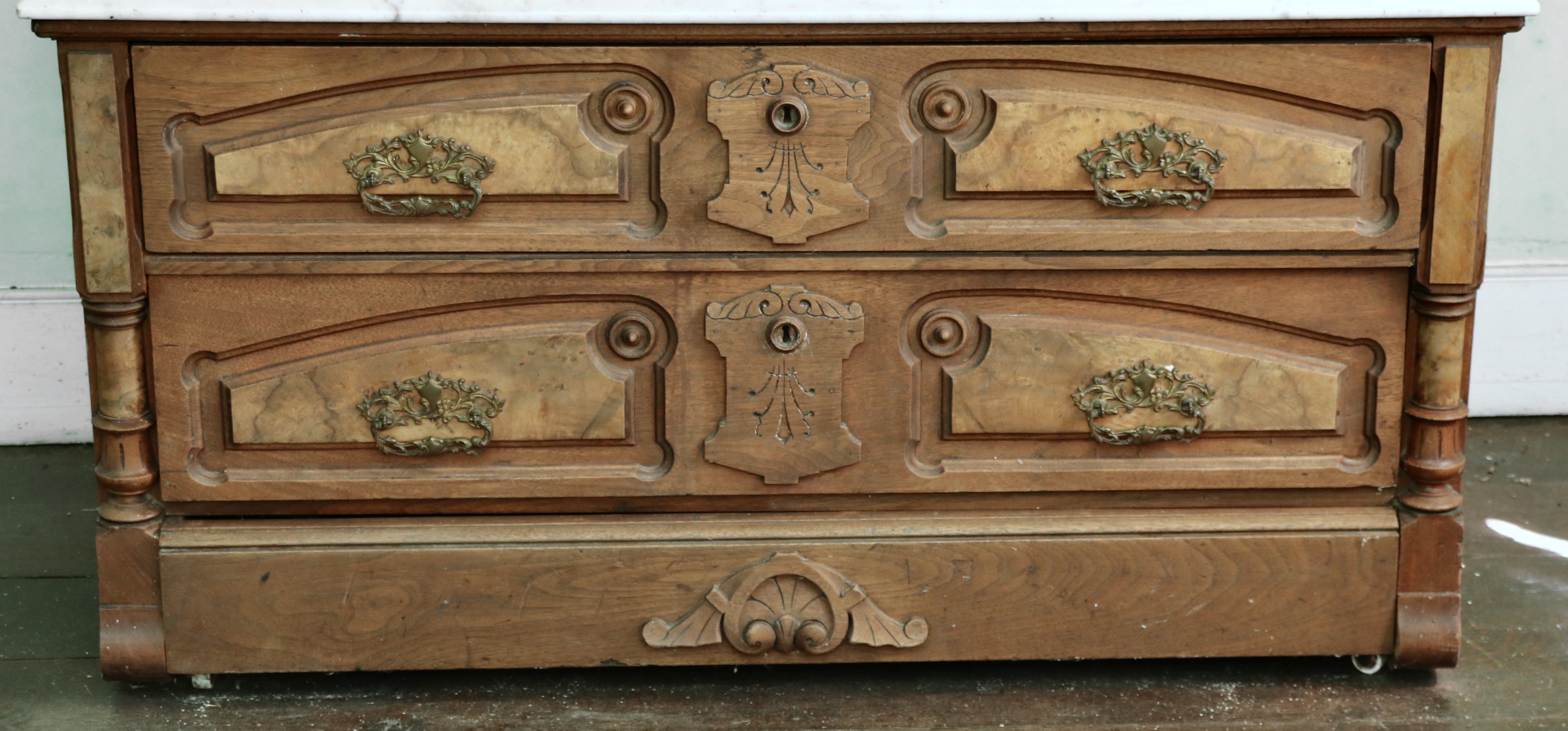 Renaissance Revival Walnut and Burl Walnut Dresser, Late 19th Century