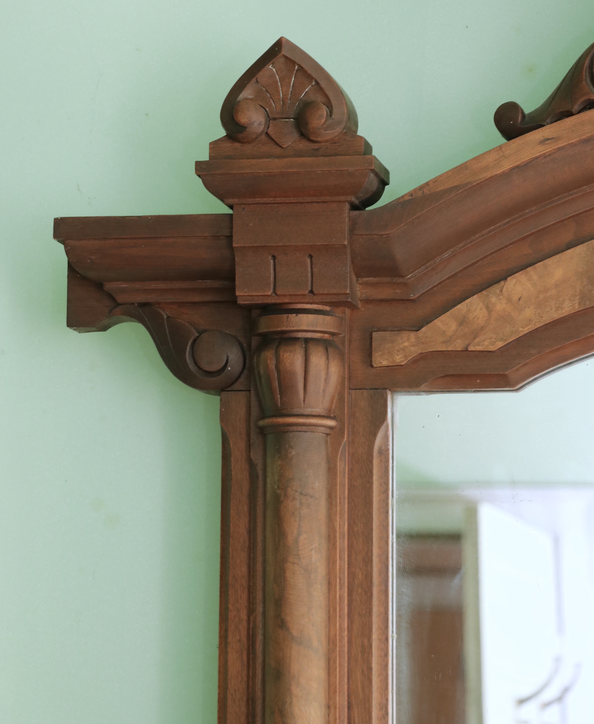 Renaissance Revival Walnut and Burl Walnut Dresser, Late 19th Century
