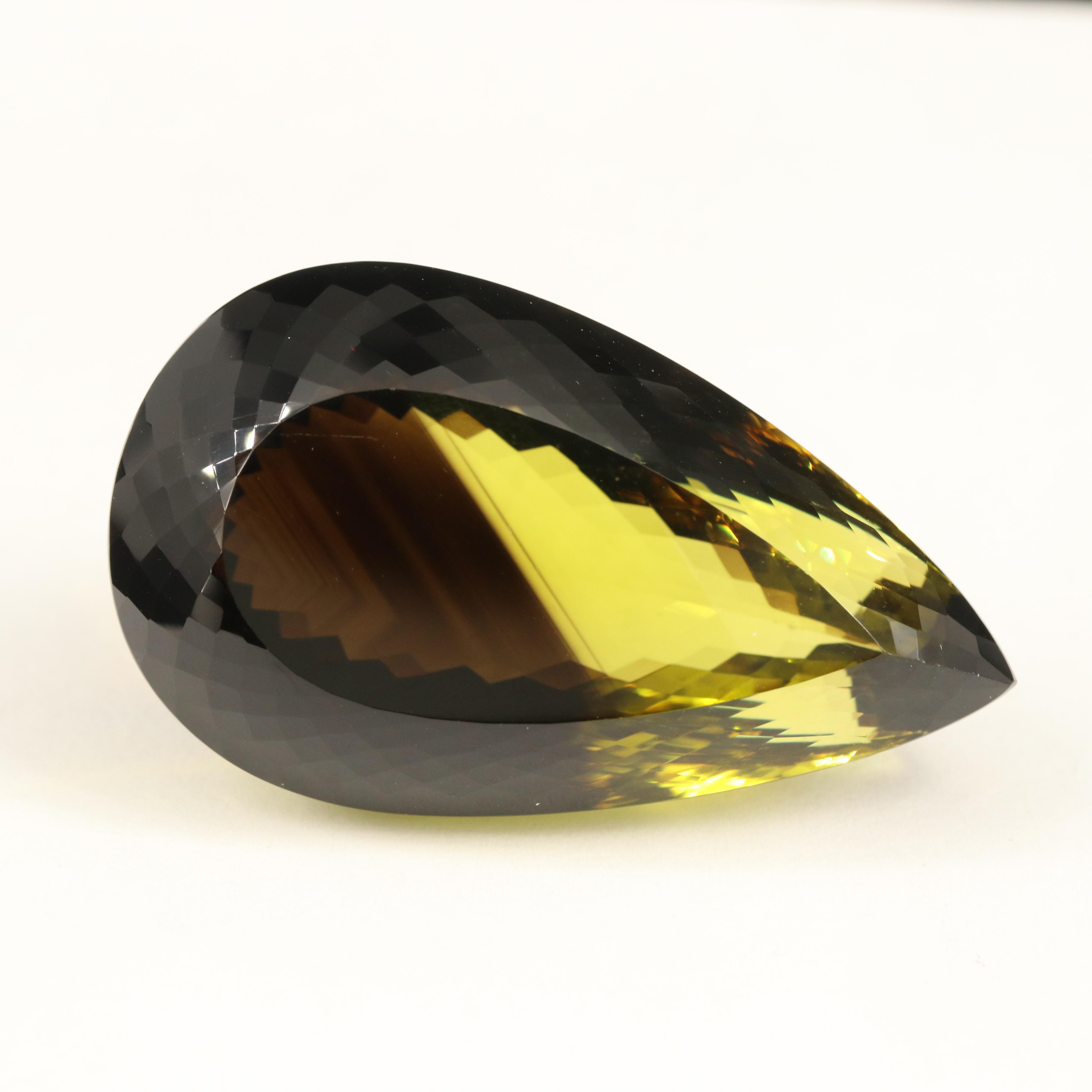 Loose 233.24 CT Quartz