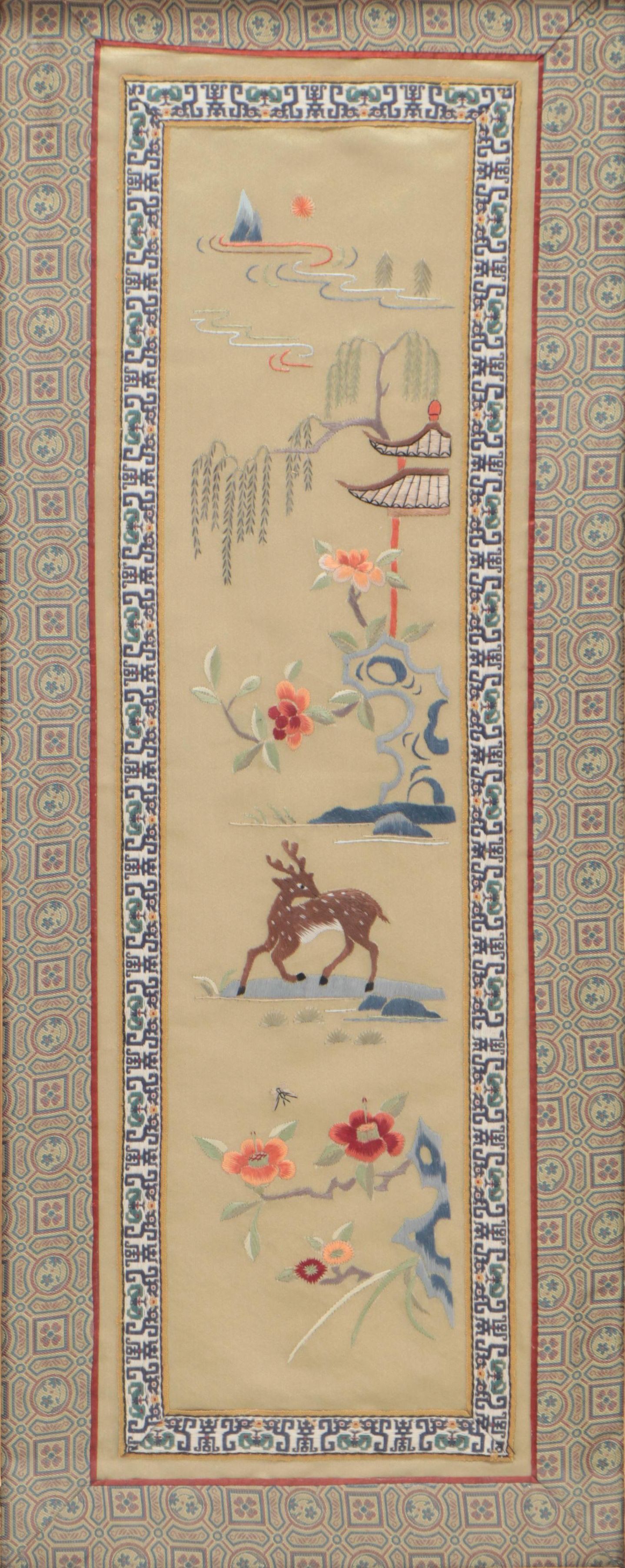 East Asian Style Silk Floral Embroidery Wall Hangings