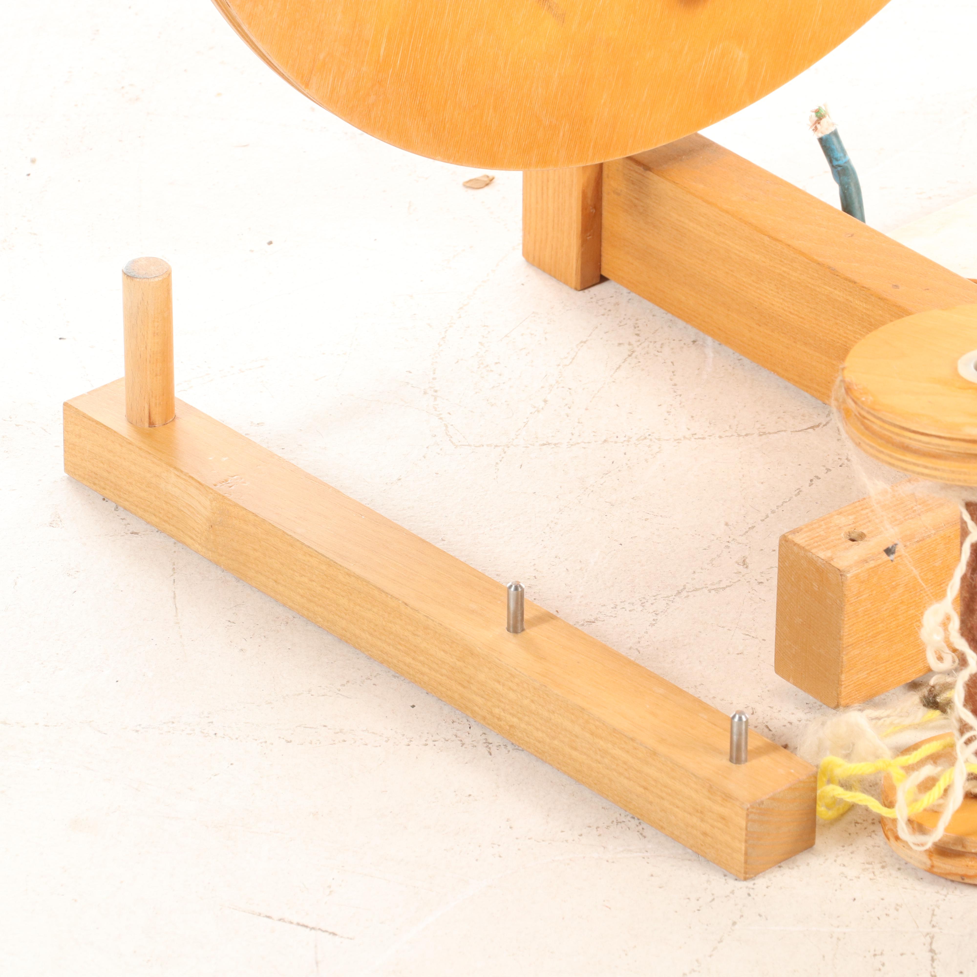 Louet S 10 Birch Spinning Wheel