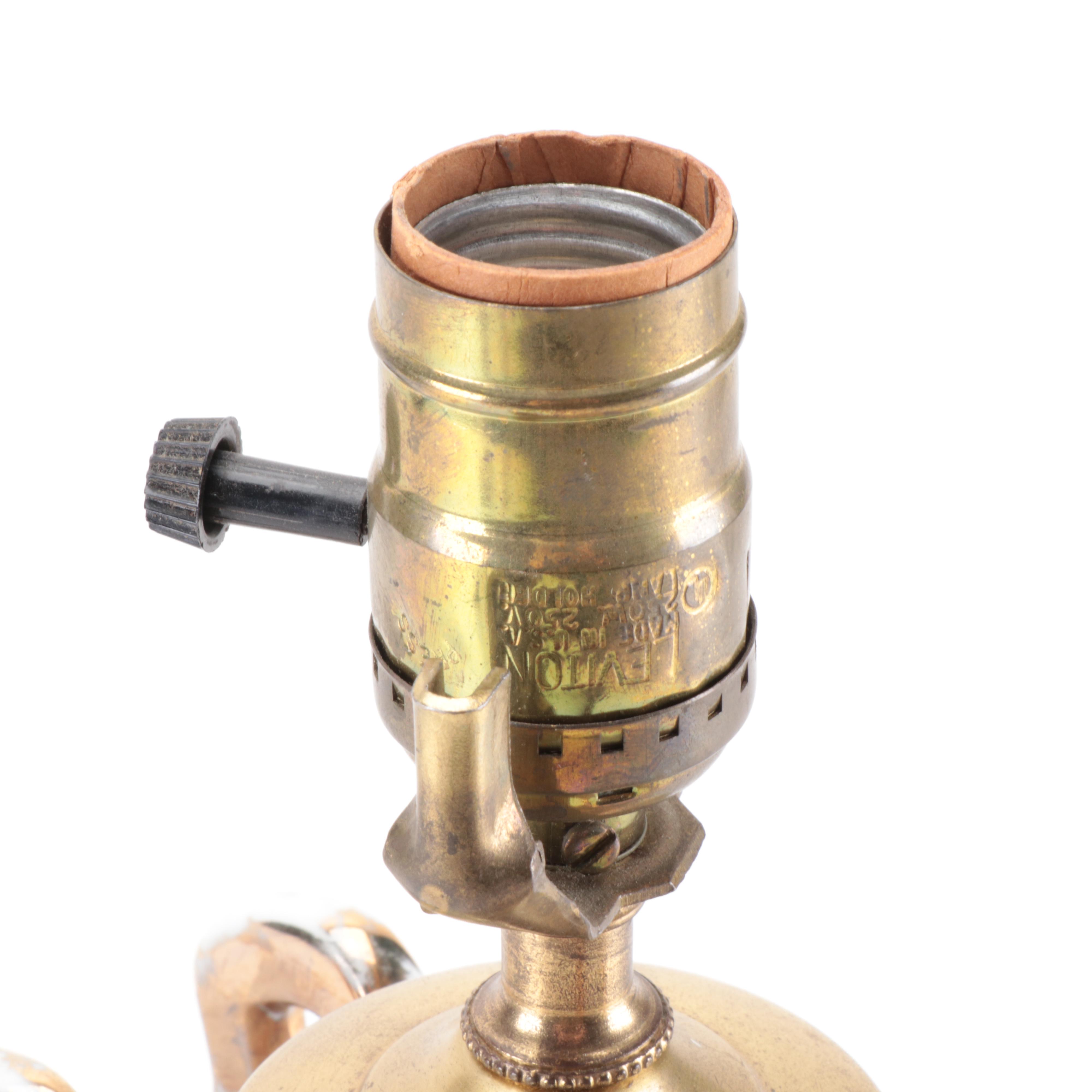 Chinese Painted Porcelain Hunt Scene Lamp