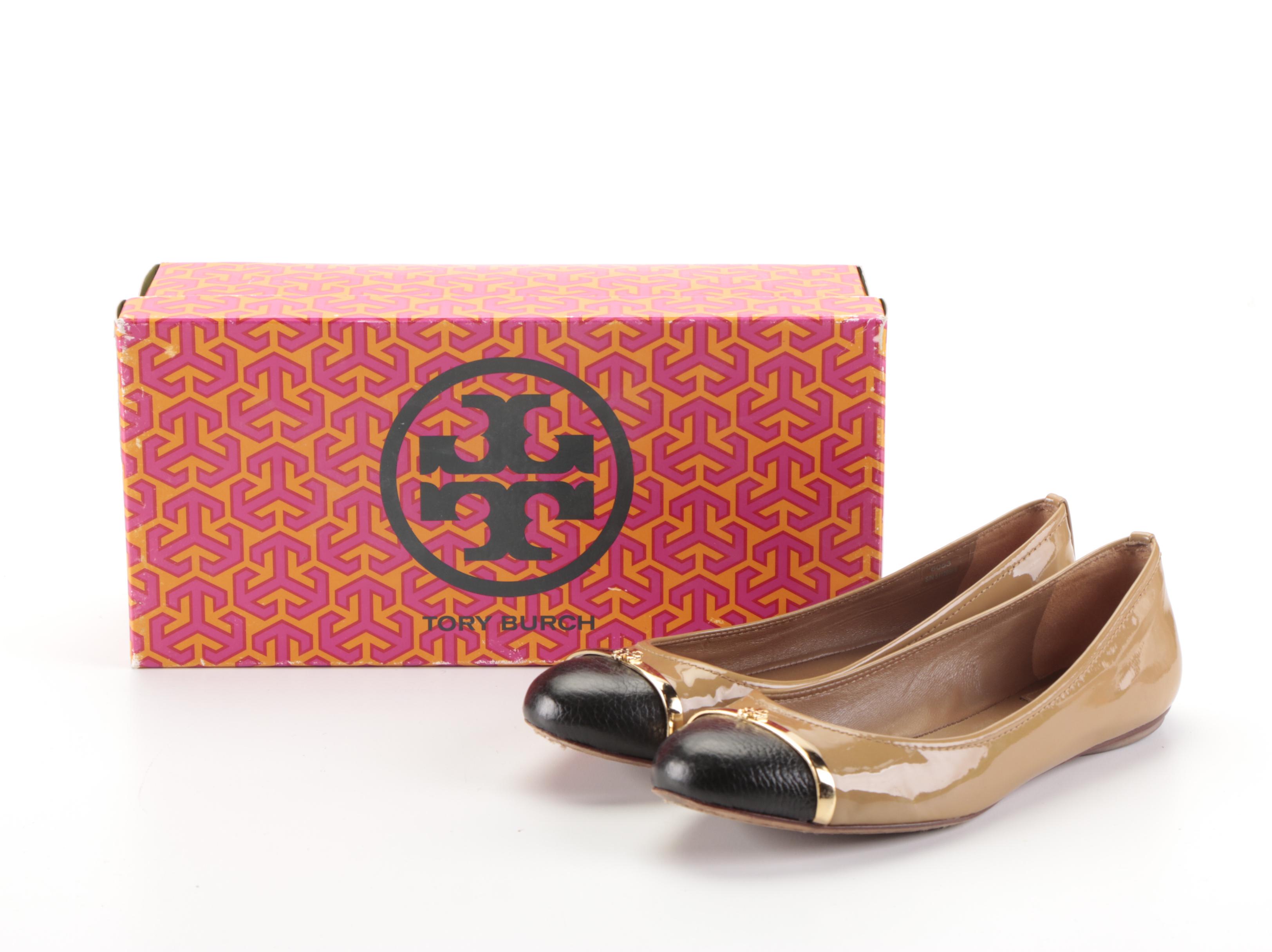 Tory Burch Pacey Ballet Flat in Tan Patent and Black Tumbled Leather