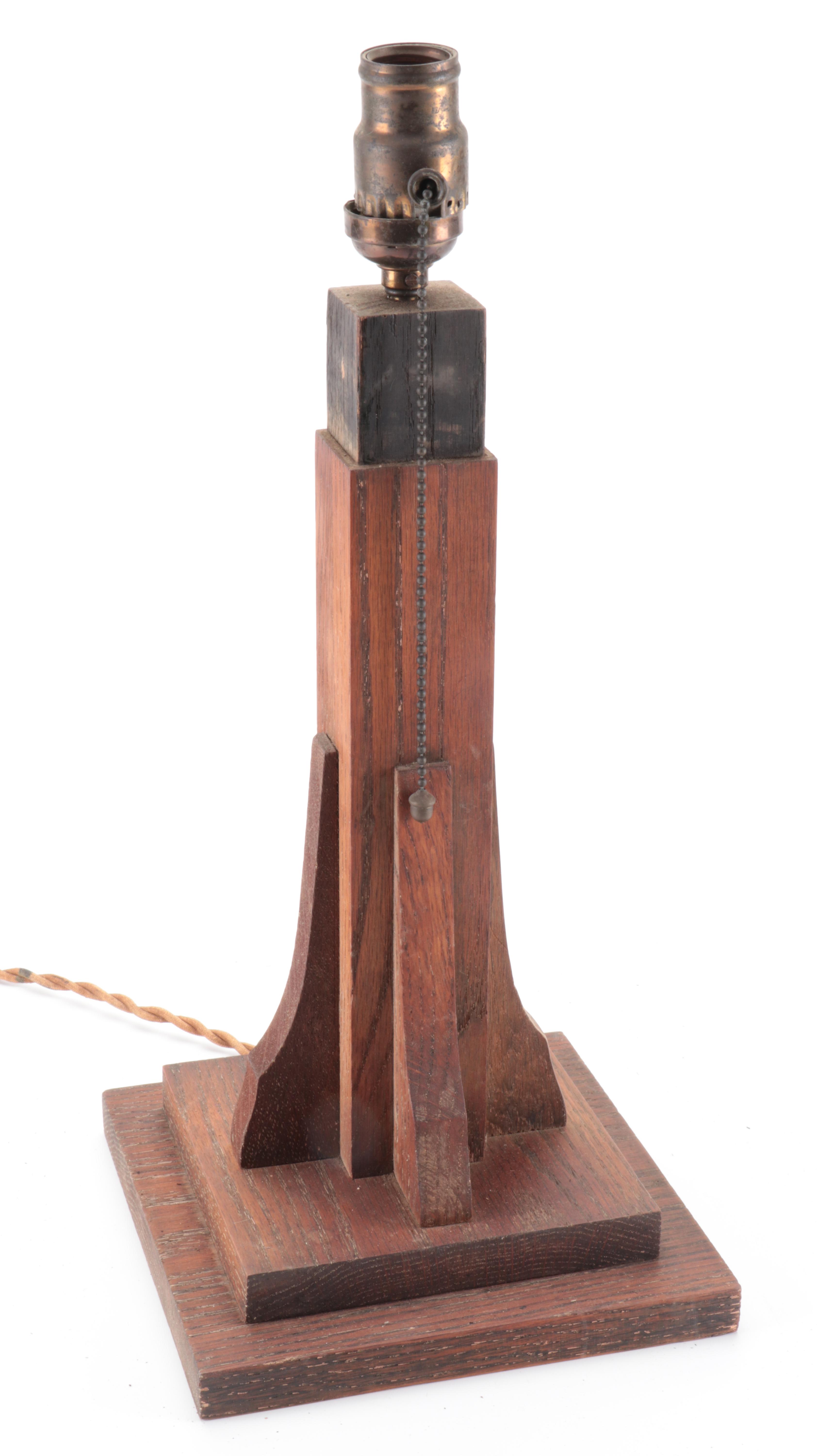 Mission Style Oak Slag Glass Table Lamp, Early to Mid-20th Century