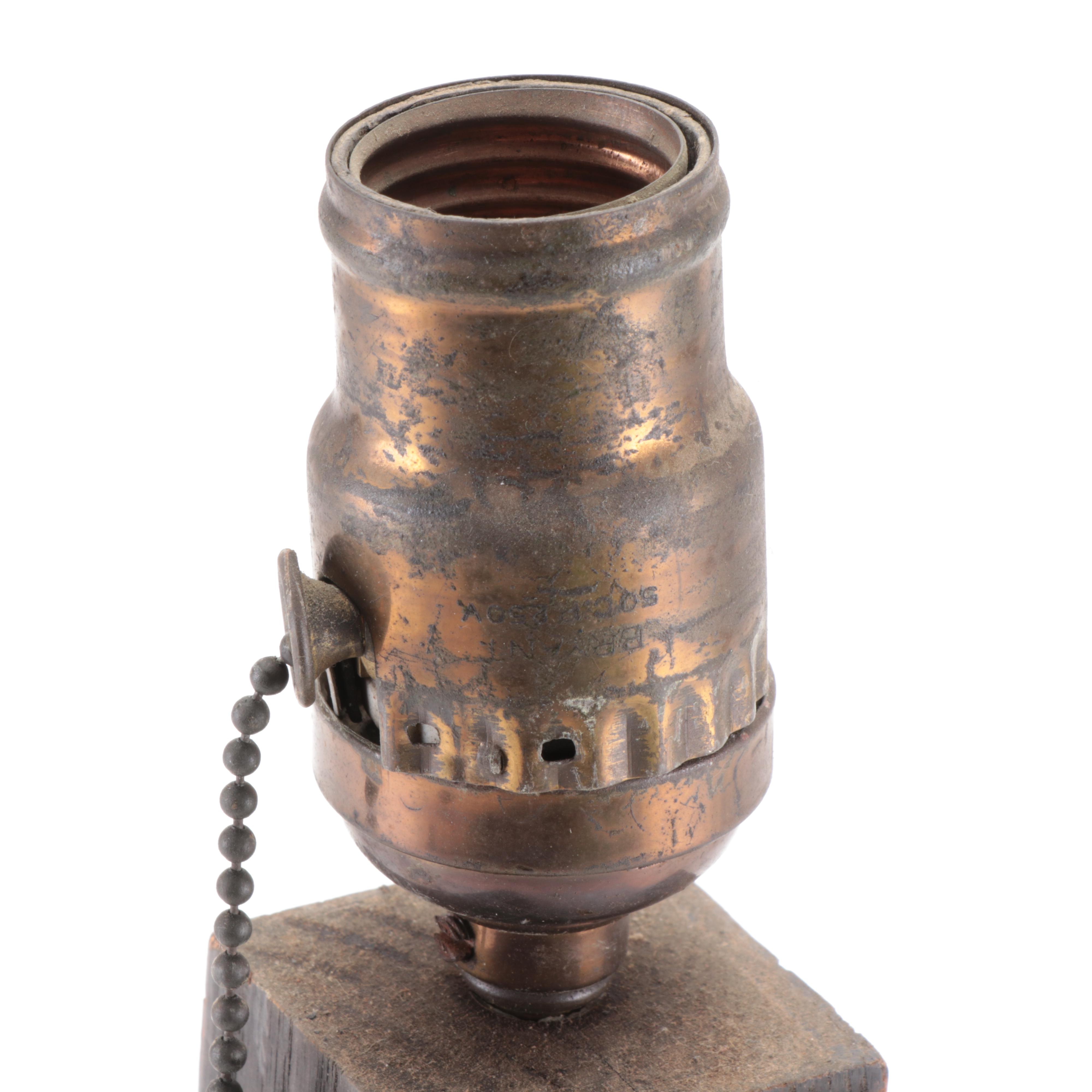 Mission Style Oak Slag Glass Table Lamp, Early to Mid-20th Century