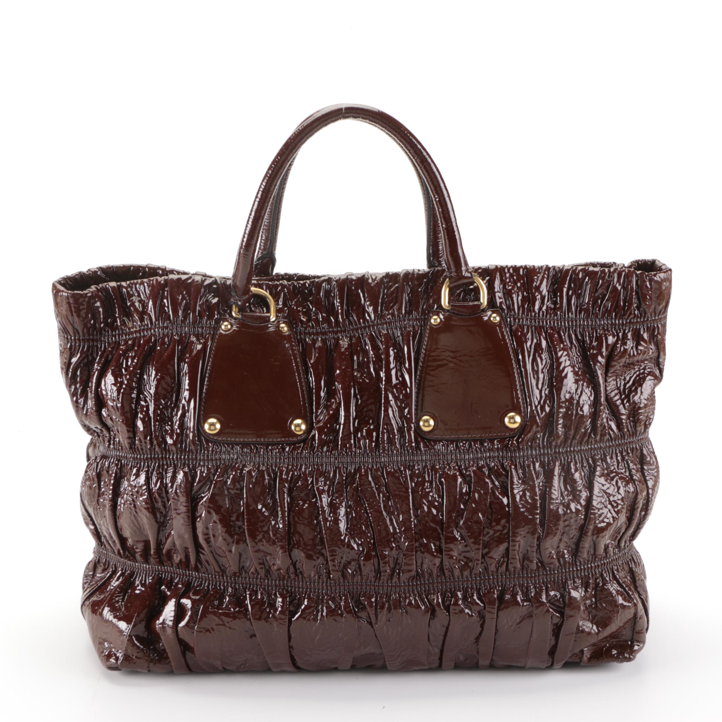 Prada Tote Bag in Hematite Vernice Gaufré Leather