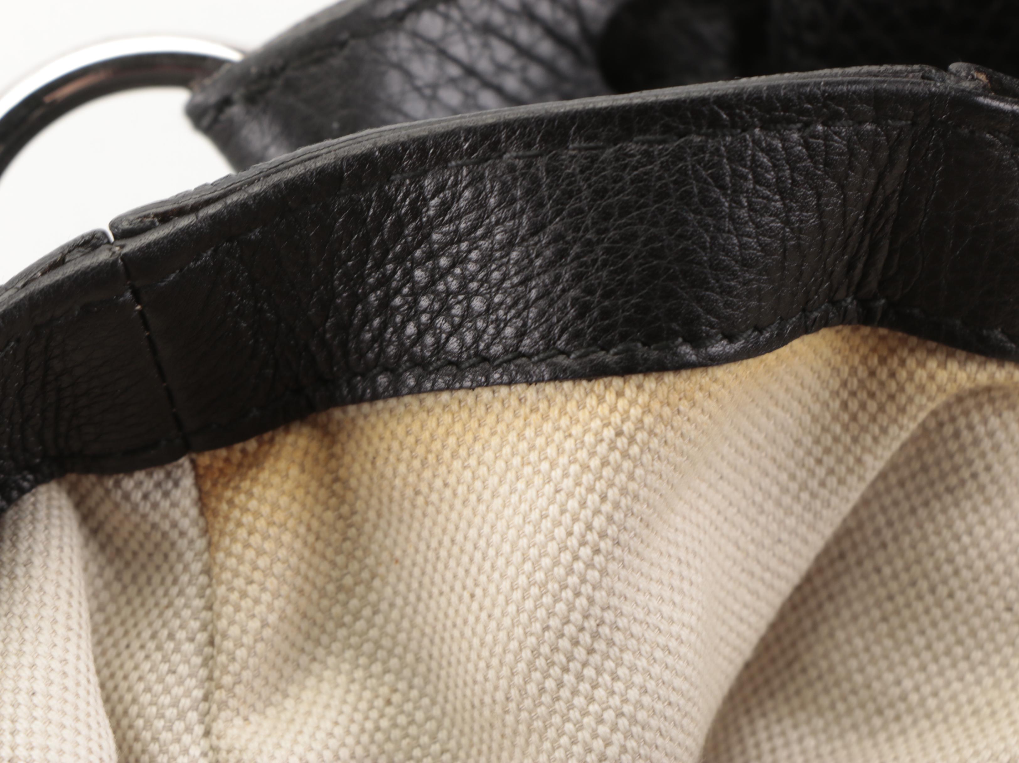 Gucci Techno Horsebit Shoulder Bag in Black Leather with Bamboo Tassels