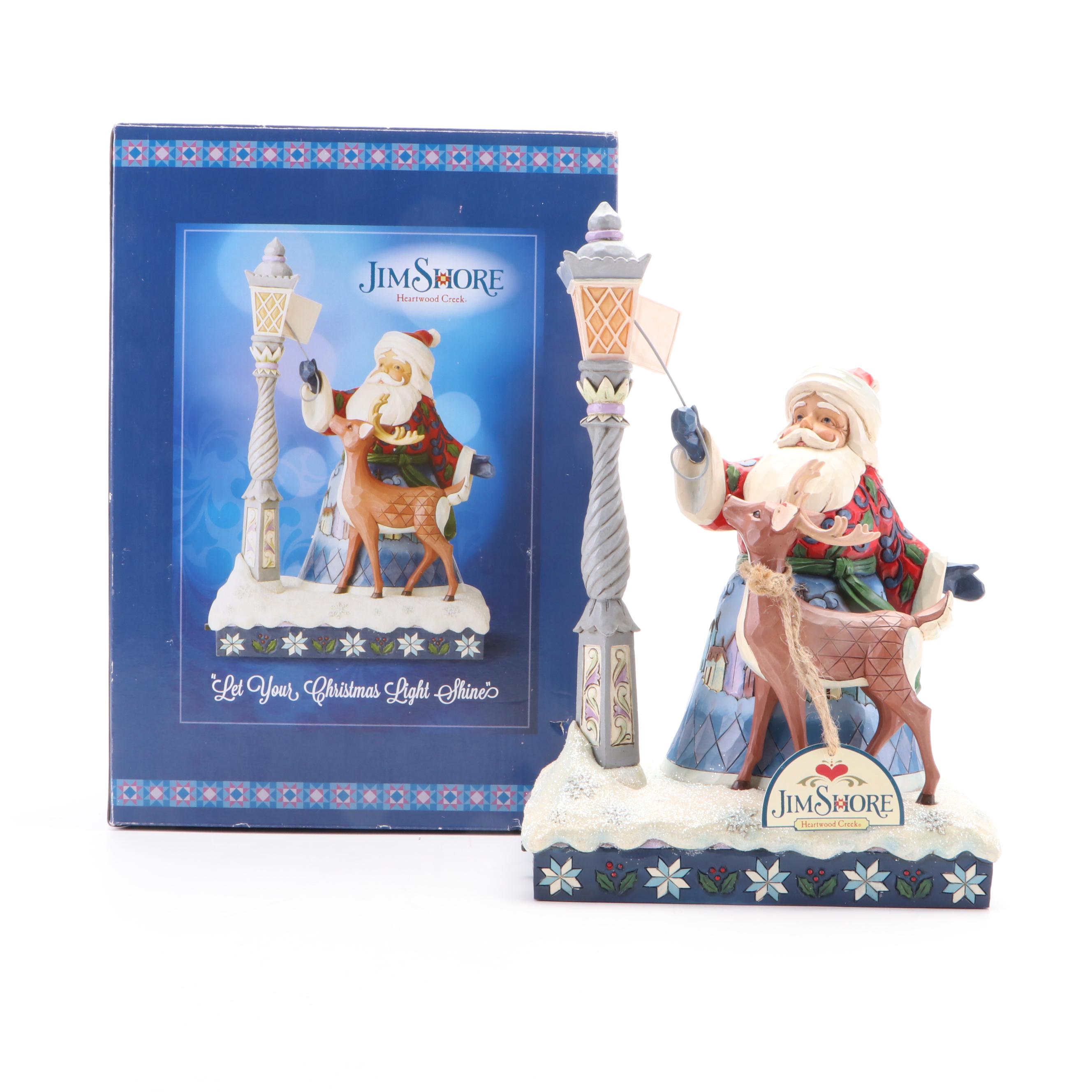 Jim Shore Illuminated Resin Santa Figurine with Romans Musical Figurines