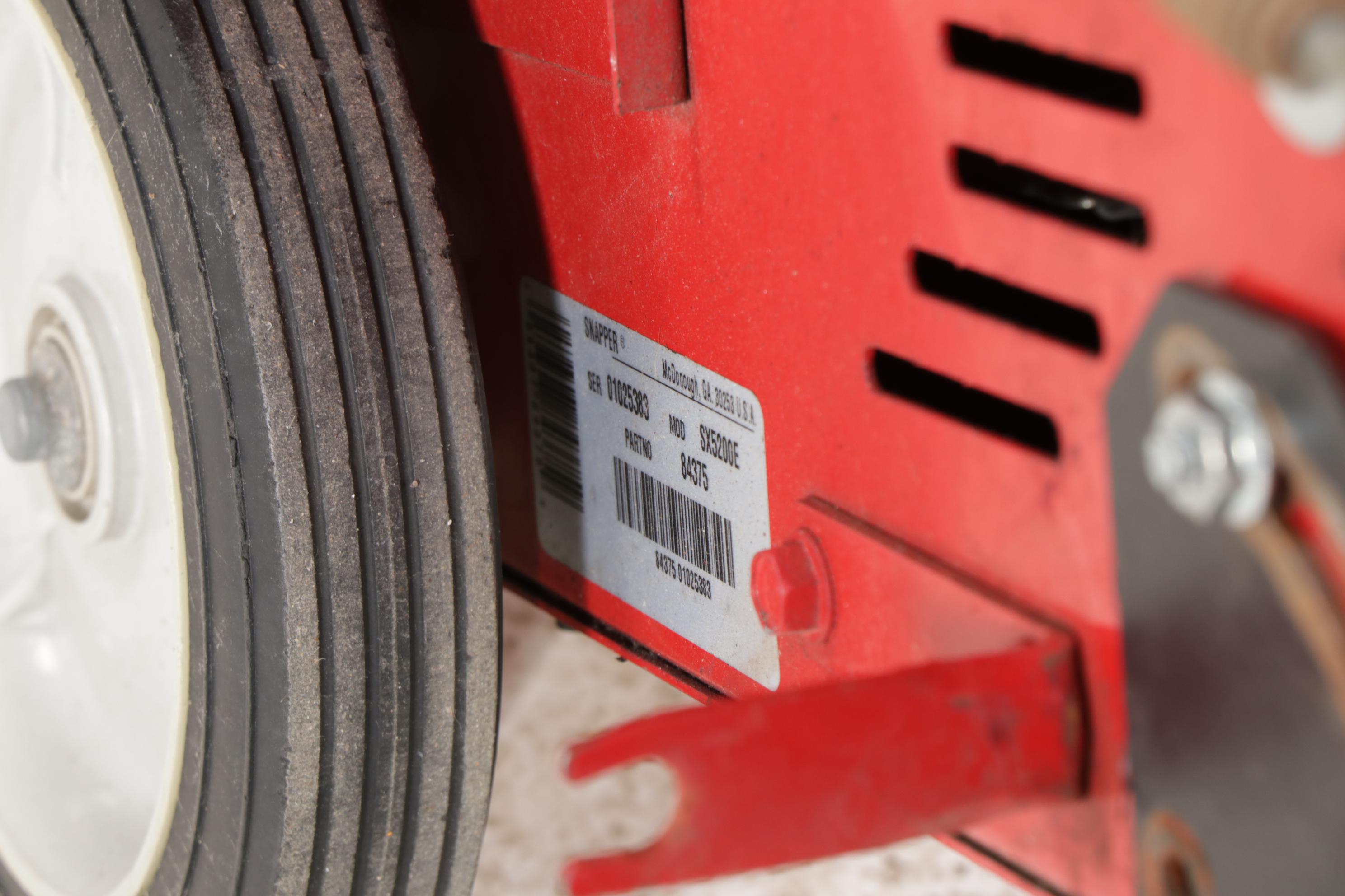 Snapper Model SX5200E 5HP 22" Snow Blower