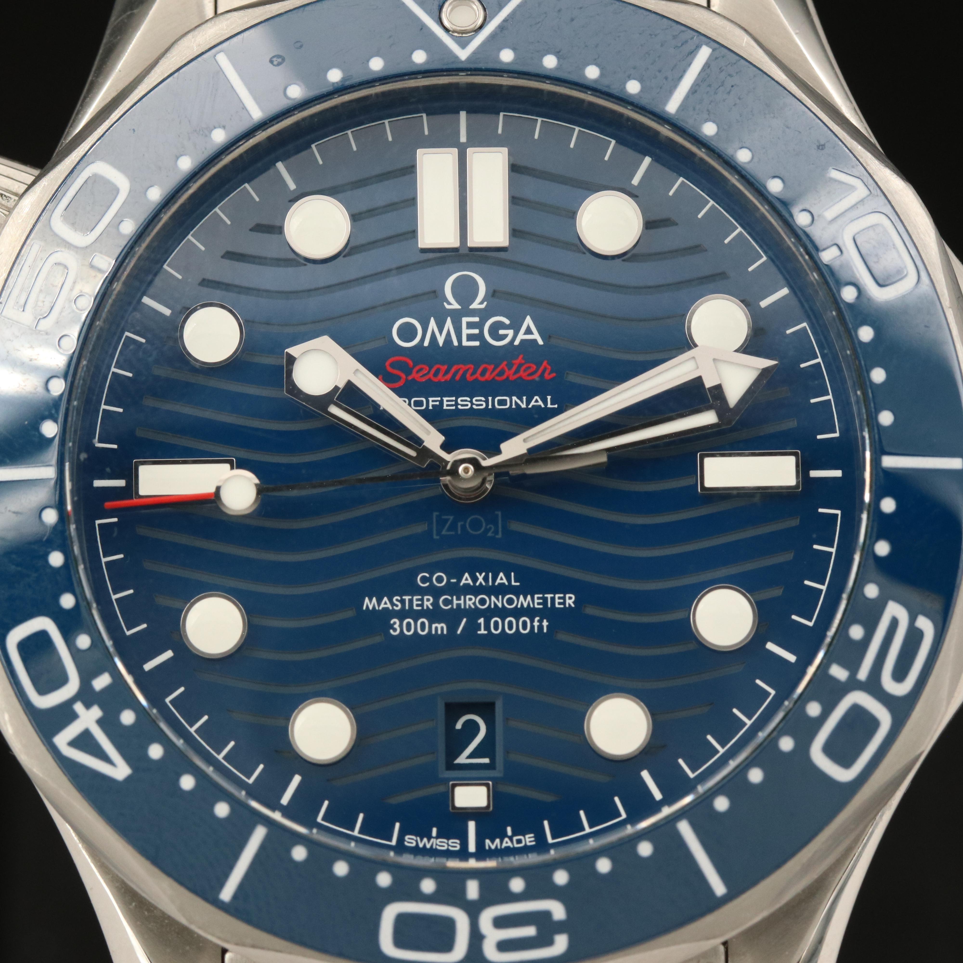 Omega Seamaster Diver 300M with Date Ceramic and Stainles Steel Watch
