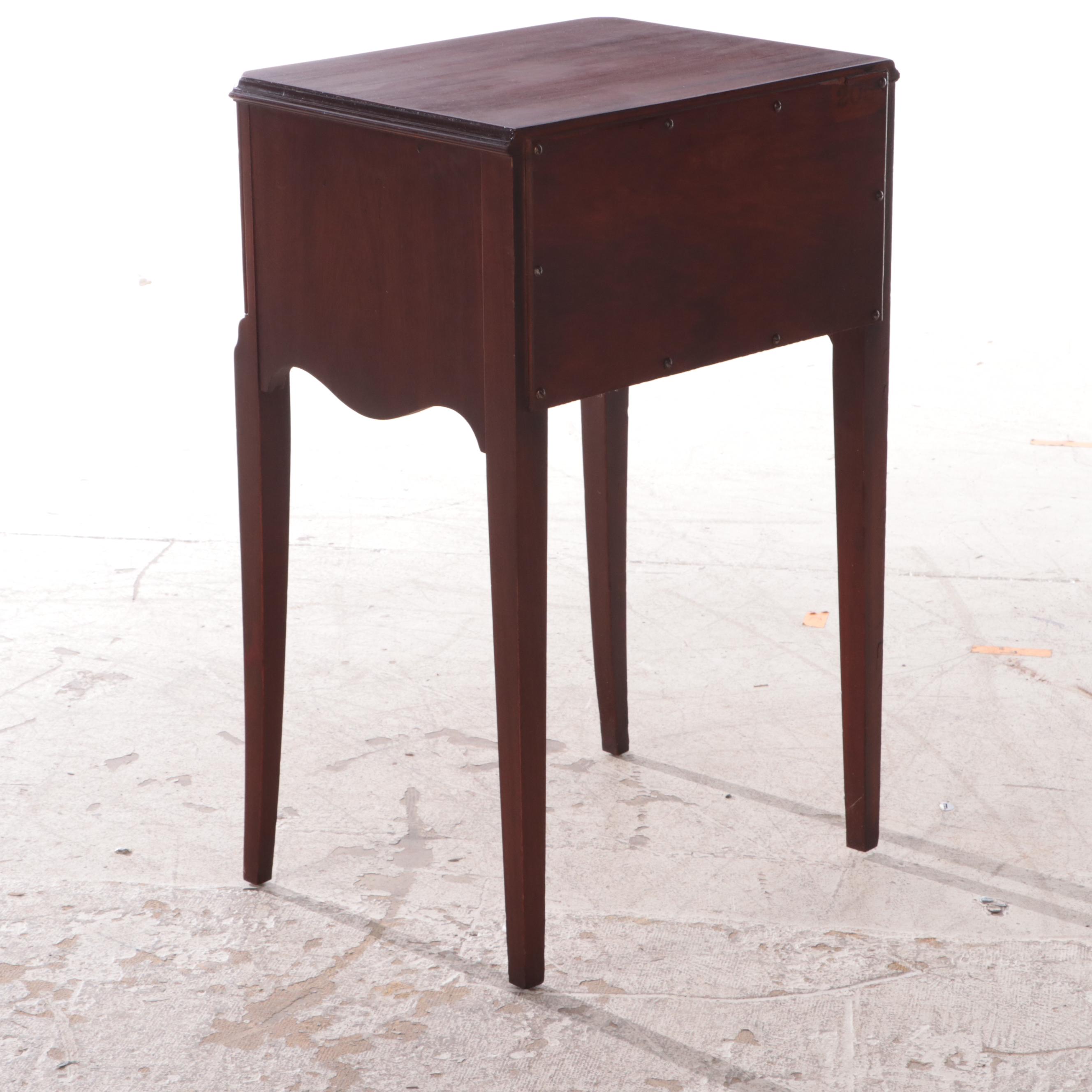 Dexter/Grand Rapids Chair Co. Federal Style Mahogany Side Table, circa 1940