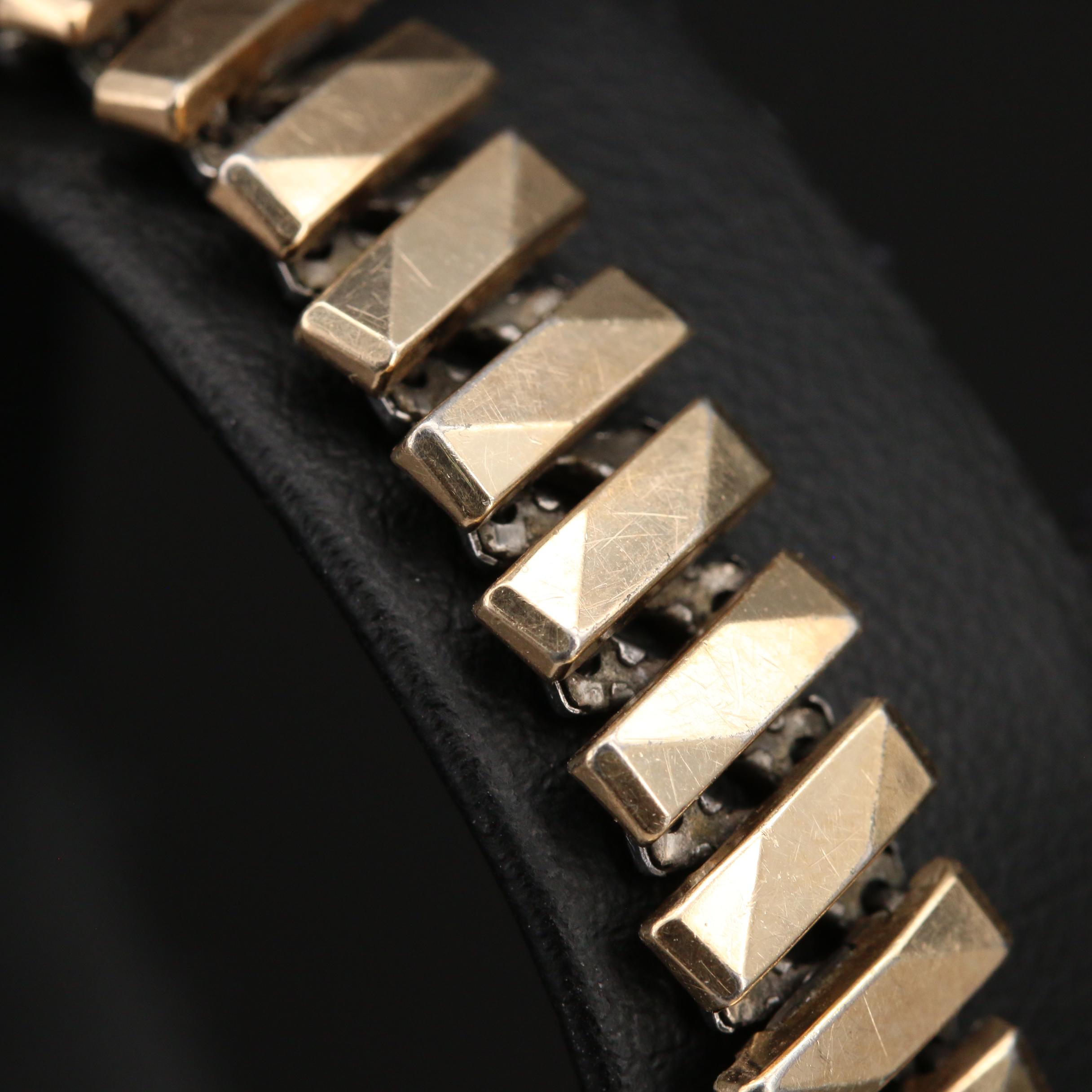 14K Avalon Stem Wind Watch