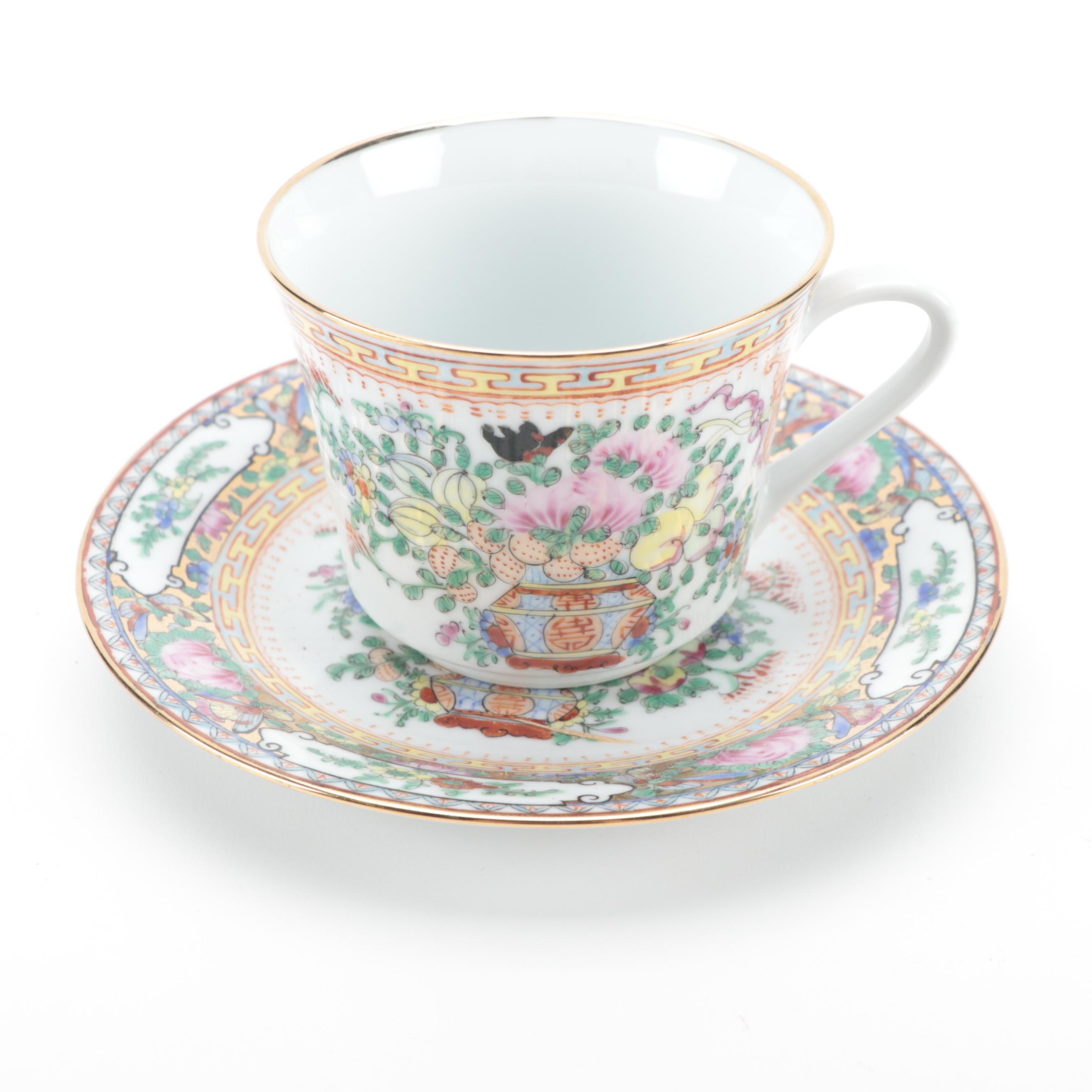 Chinese Famille Rose Porcelain Dinnerware and Serving Pieces, Mid to Late 20th C