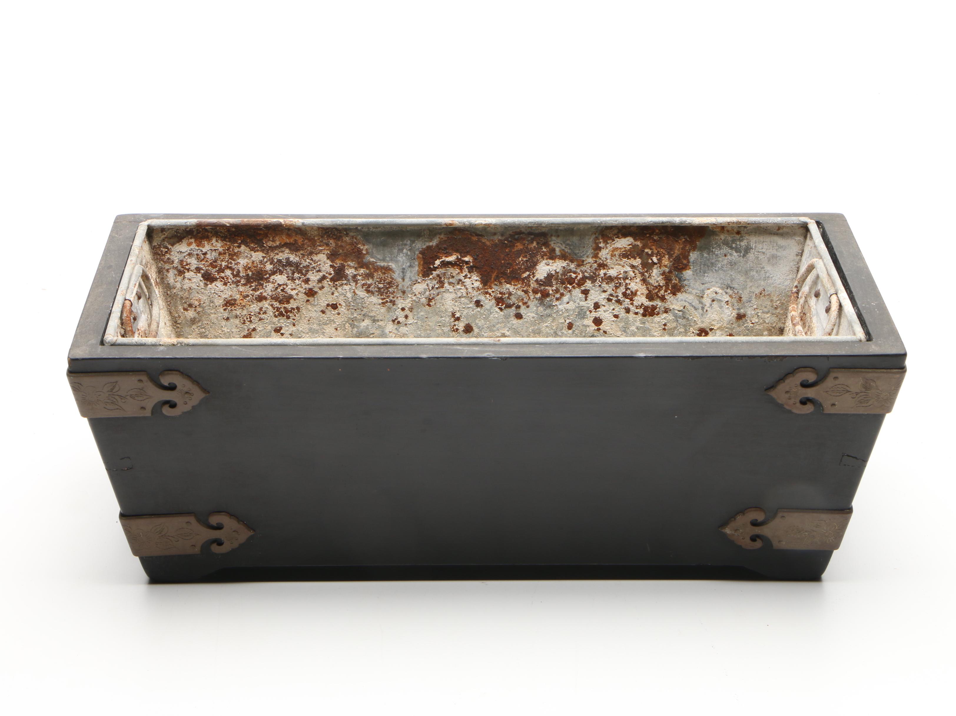 Russian Khokhloma Lacquerware Bowl with Chinese Style Planter