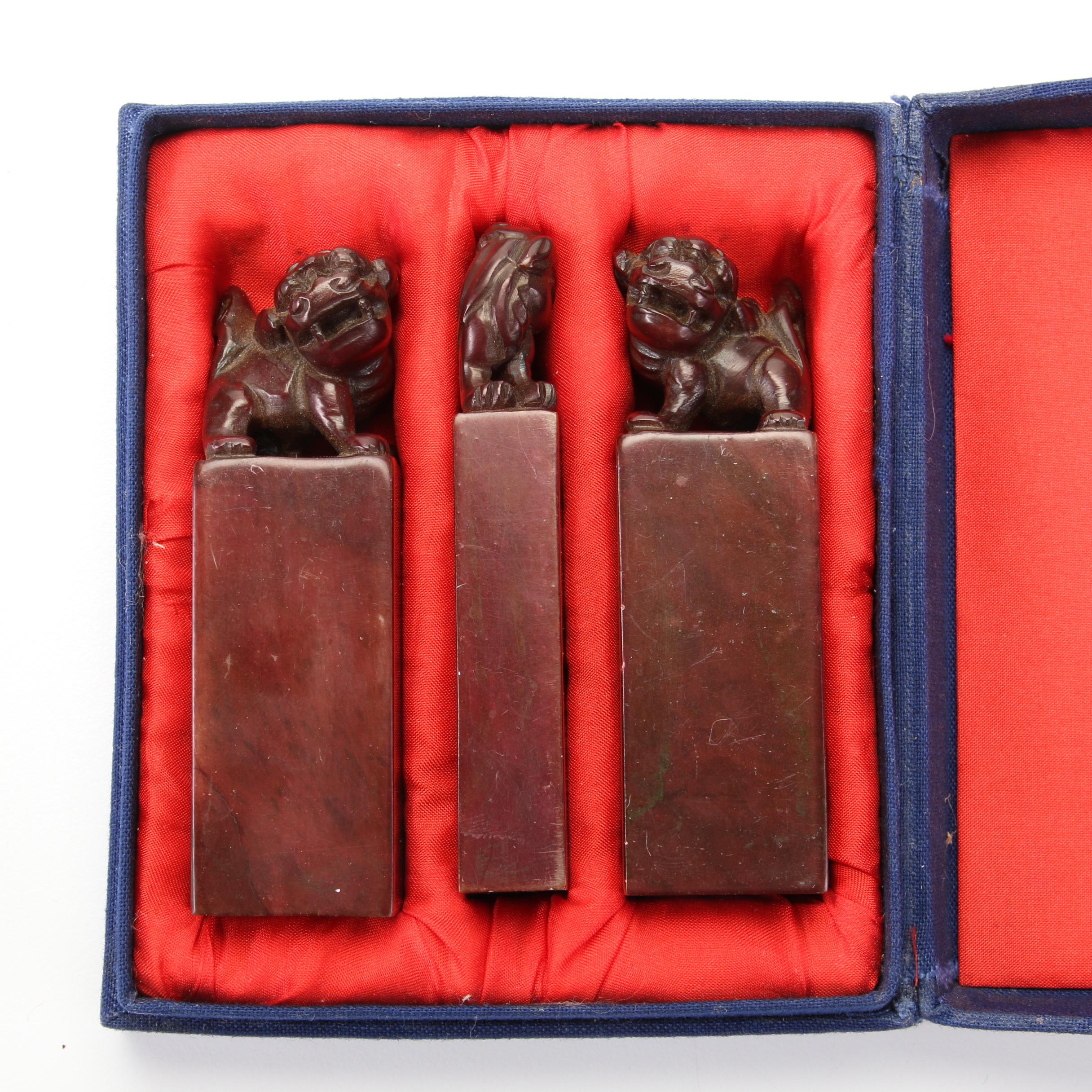 East Asian Style Carved Coated Serpentine Guardian Lion Chop Stamps