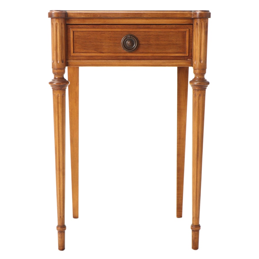 Sheraton Style Oak Single-Drawer End Table, Mid to Late 20th Century