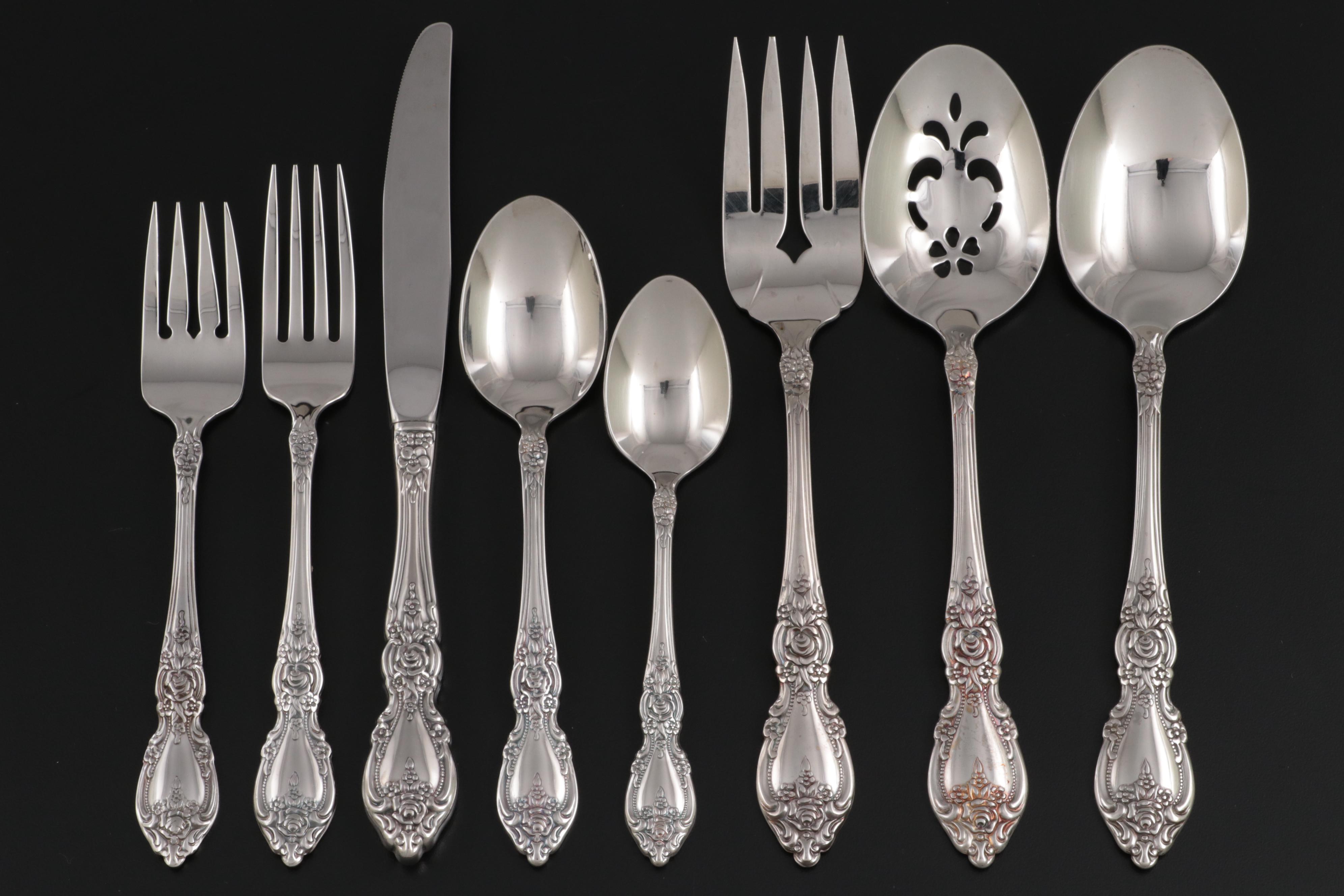 Oneida Stainless Steel Flatware Set