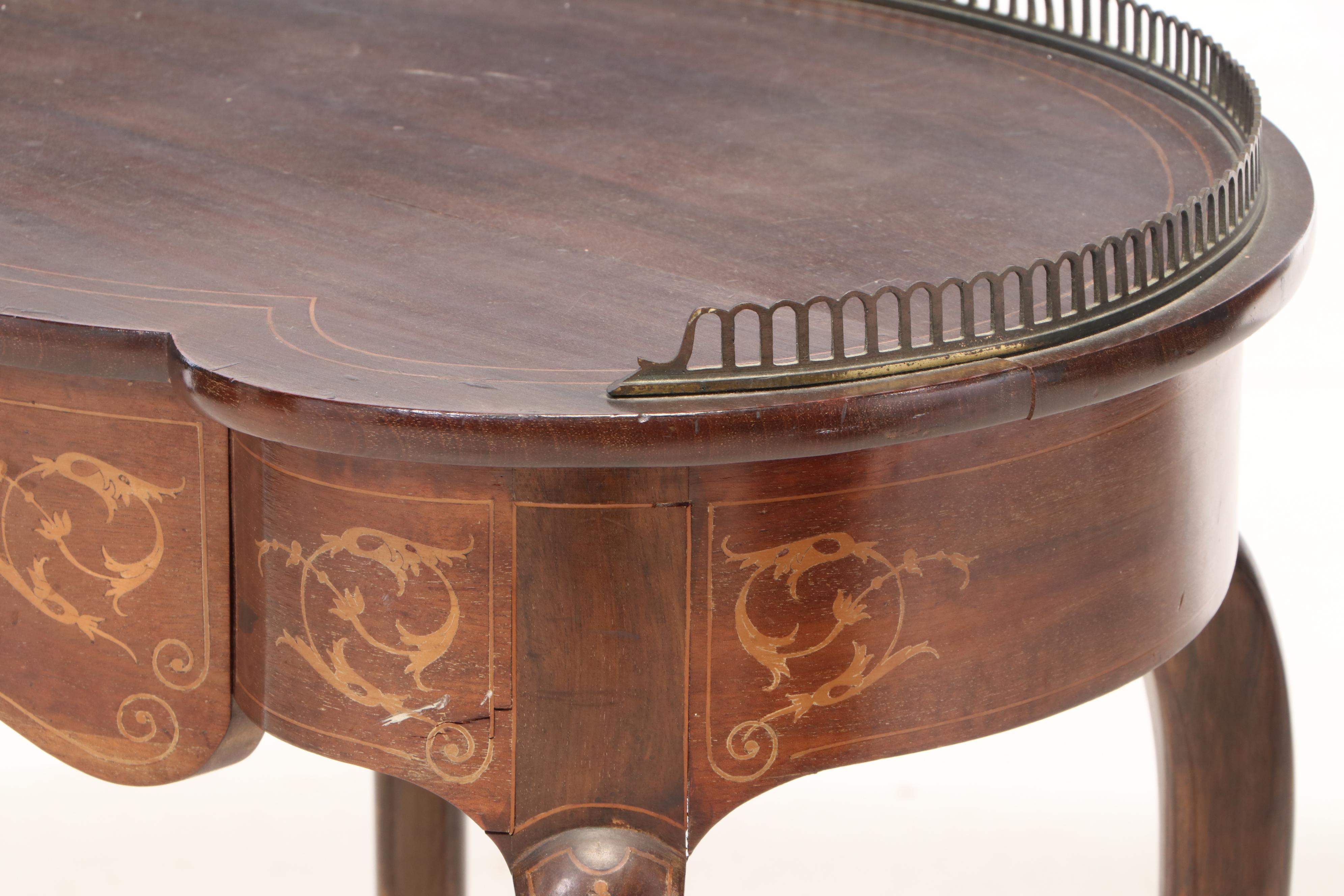 Queen Anne Style Mahogany and Marquetry Side Table, 20th Century