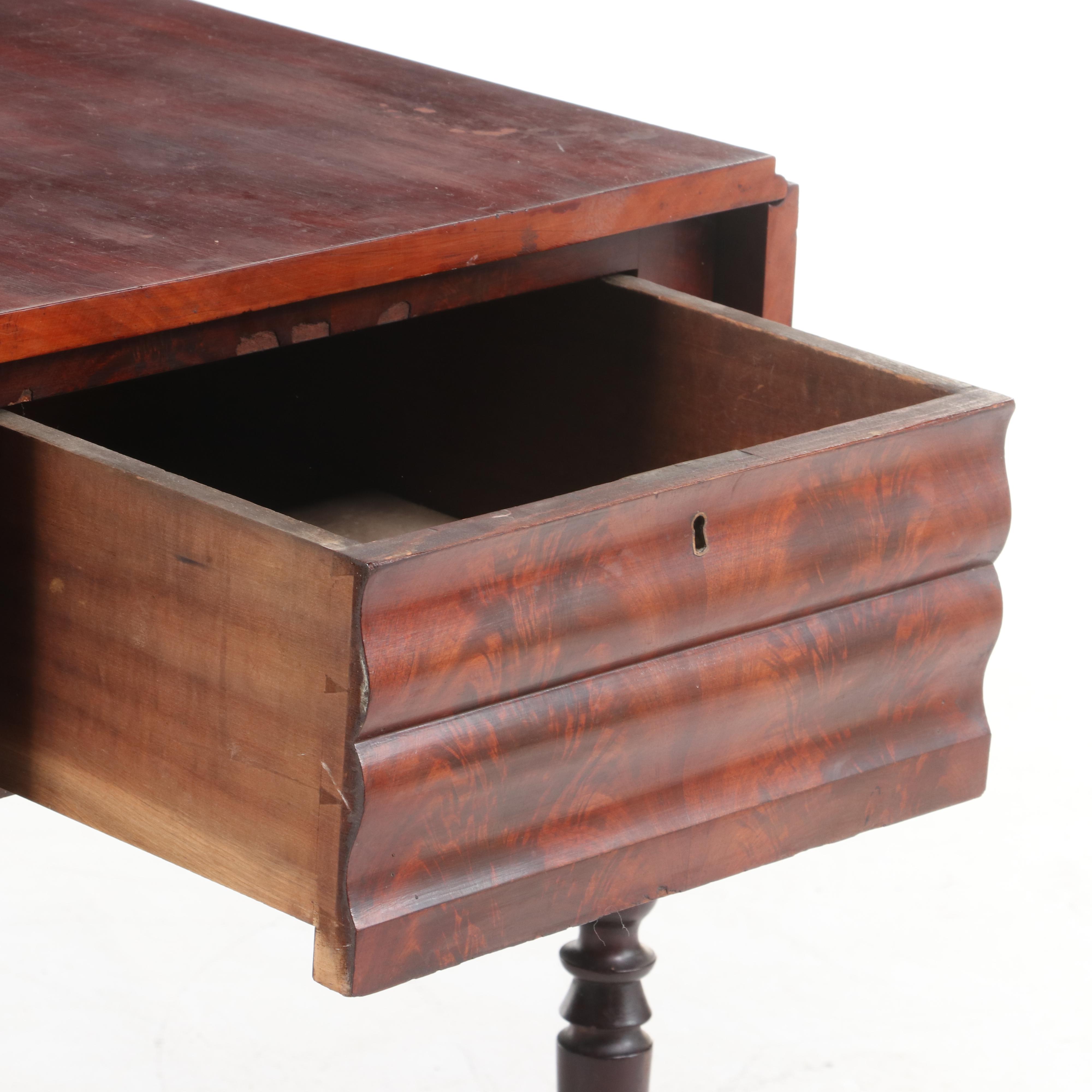Late Federal Cherry Drop-Leaf End Table, Mid-19th Century