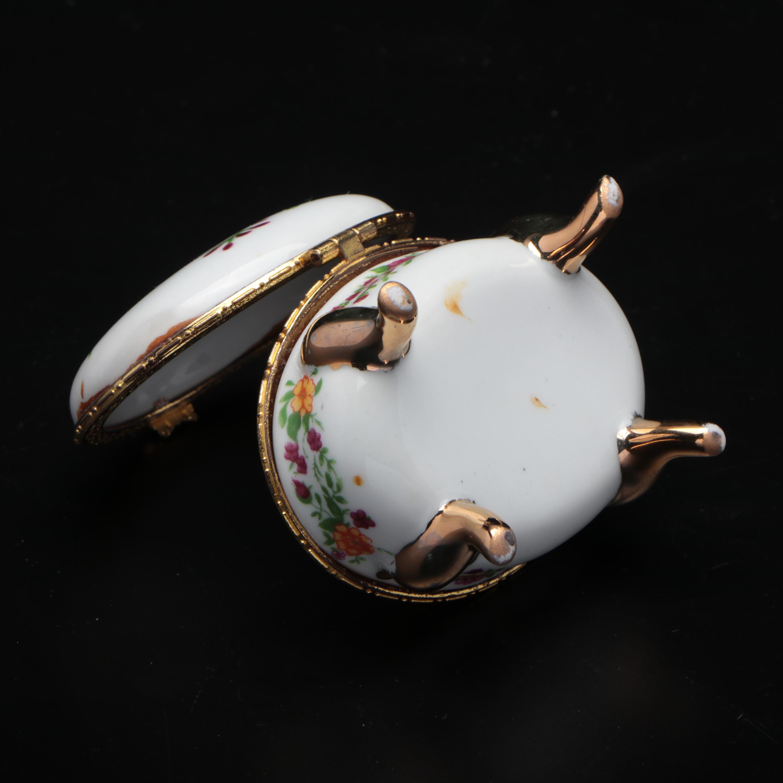 Kaiser Porcelain Coasters and Other Footed Box